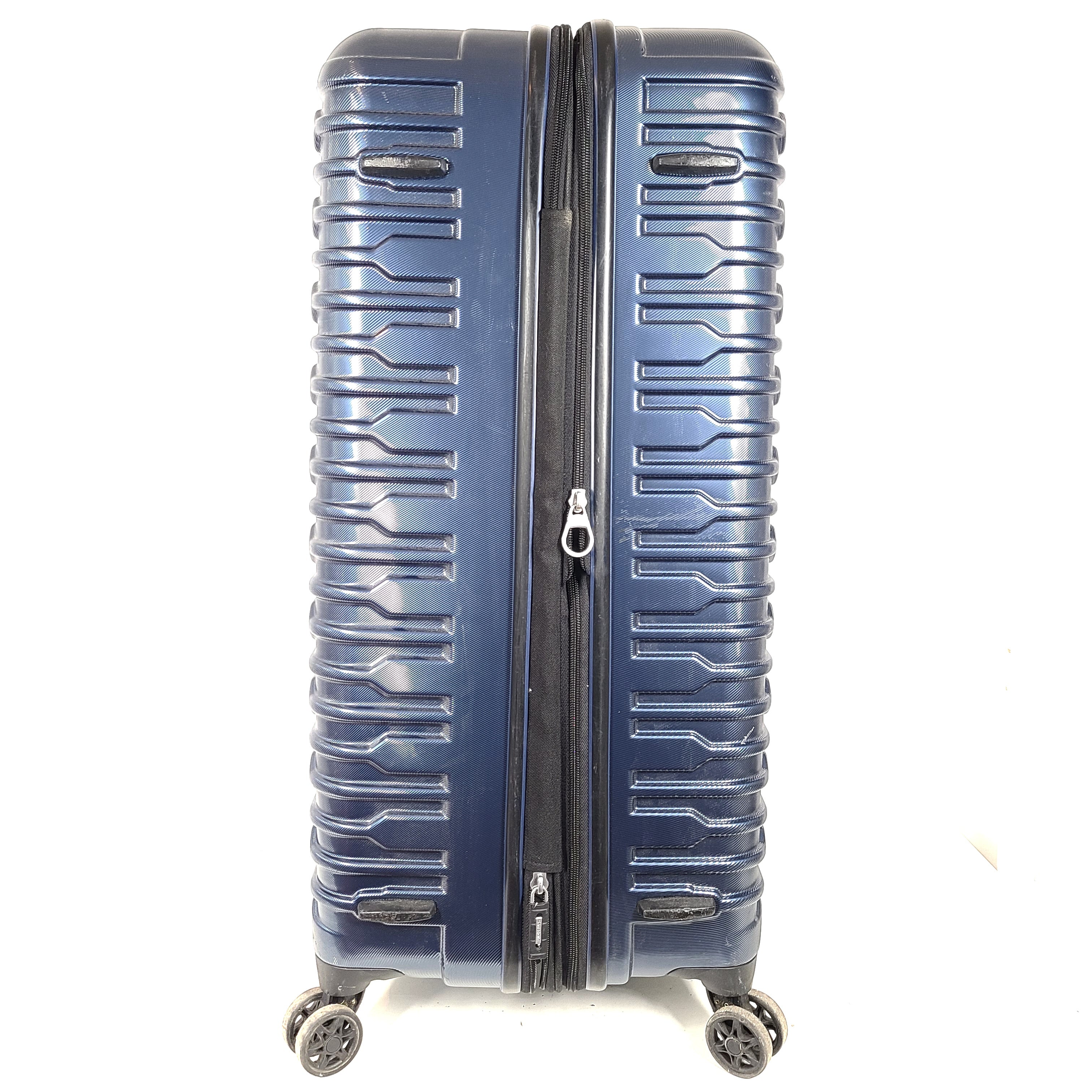 A stylish blue Samsonite spinner luggage