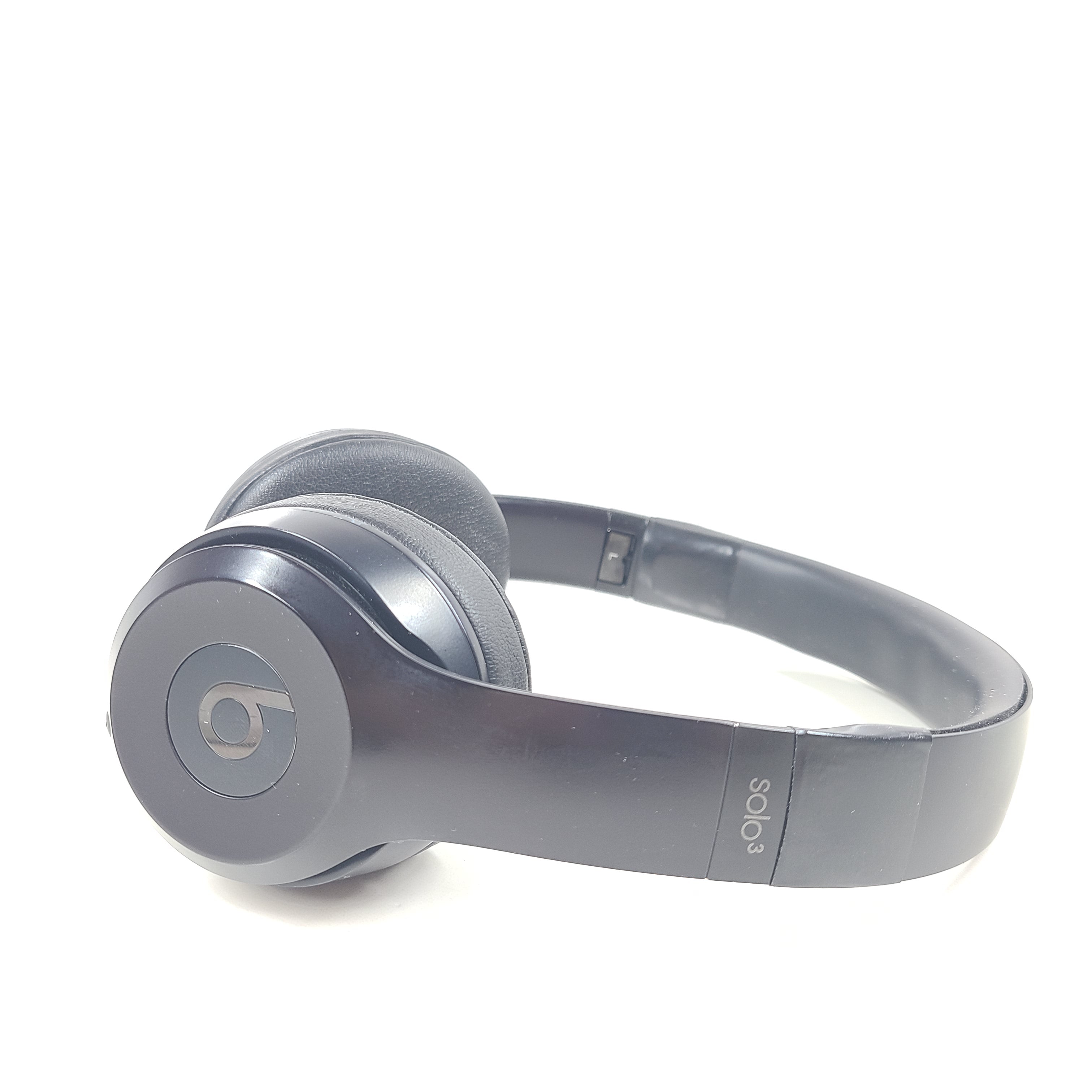 A pair of black Beats Solo3 Wireless On-Ear Headphones