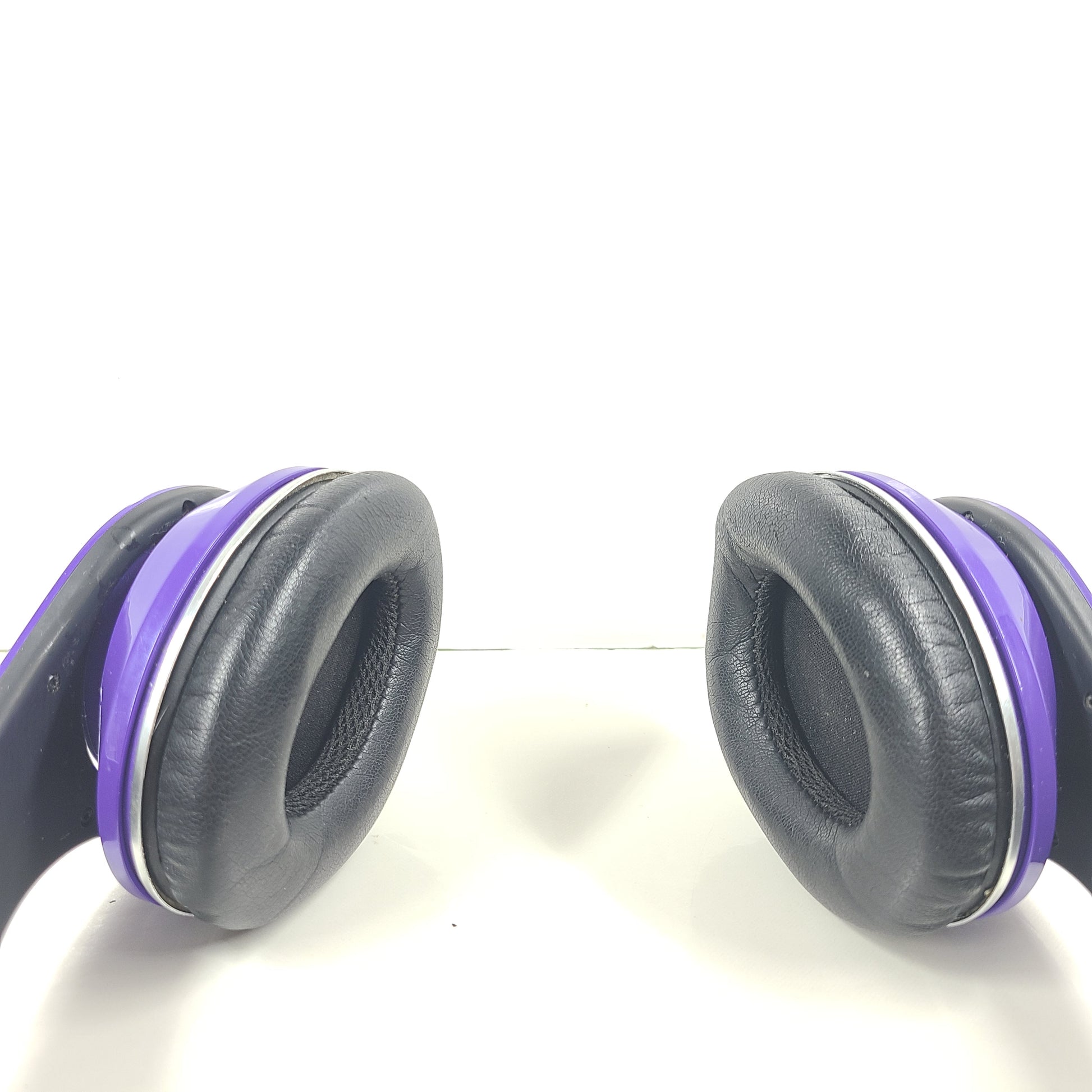 A pair of Beats by Dr. Dre Purple Wired Headphones B0501