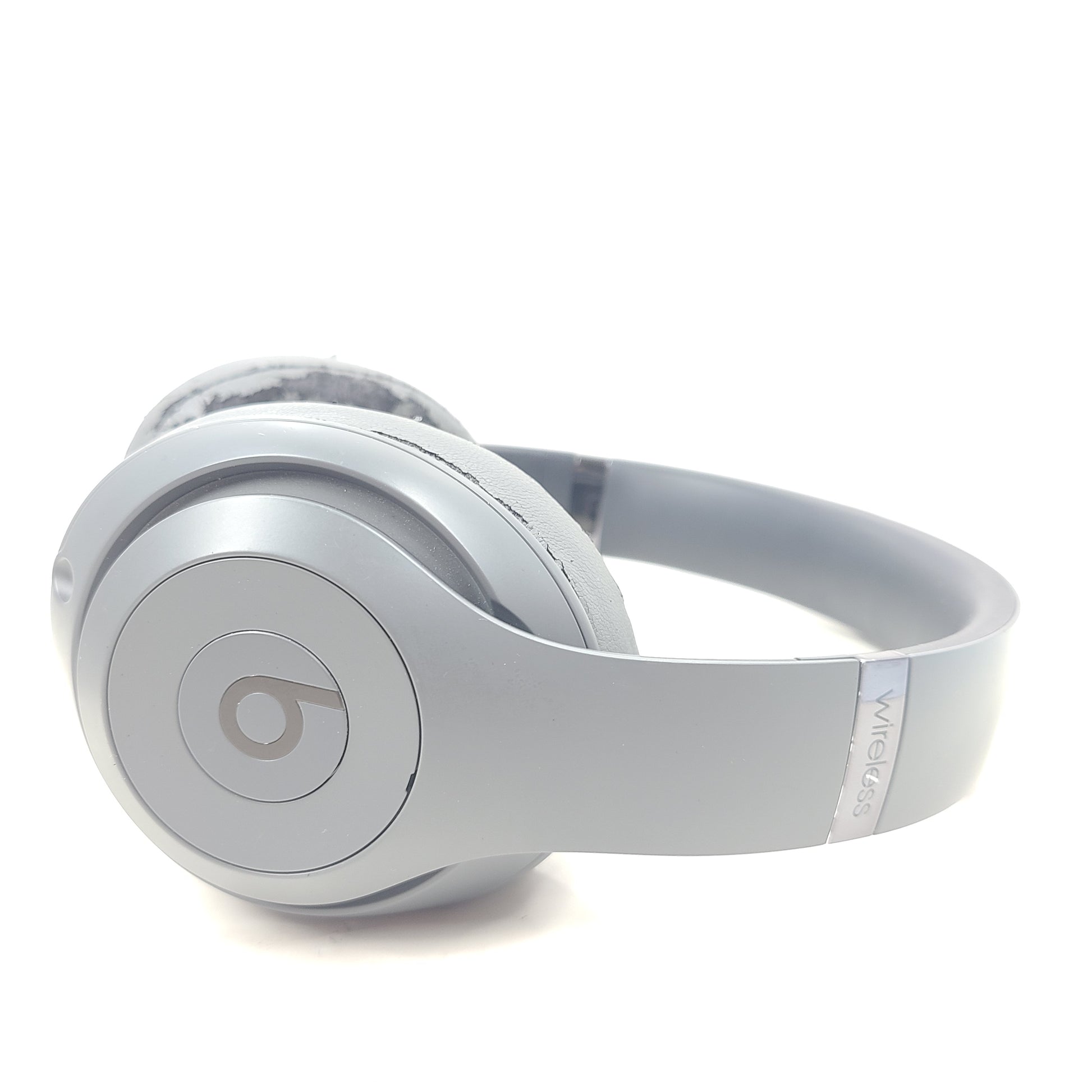 A pair of Beats Studio3 Wireless Over-Ear Headphones in Gray color