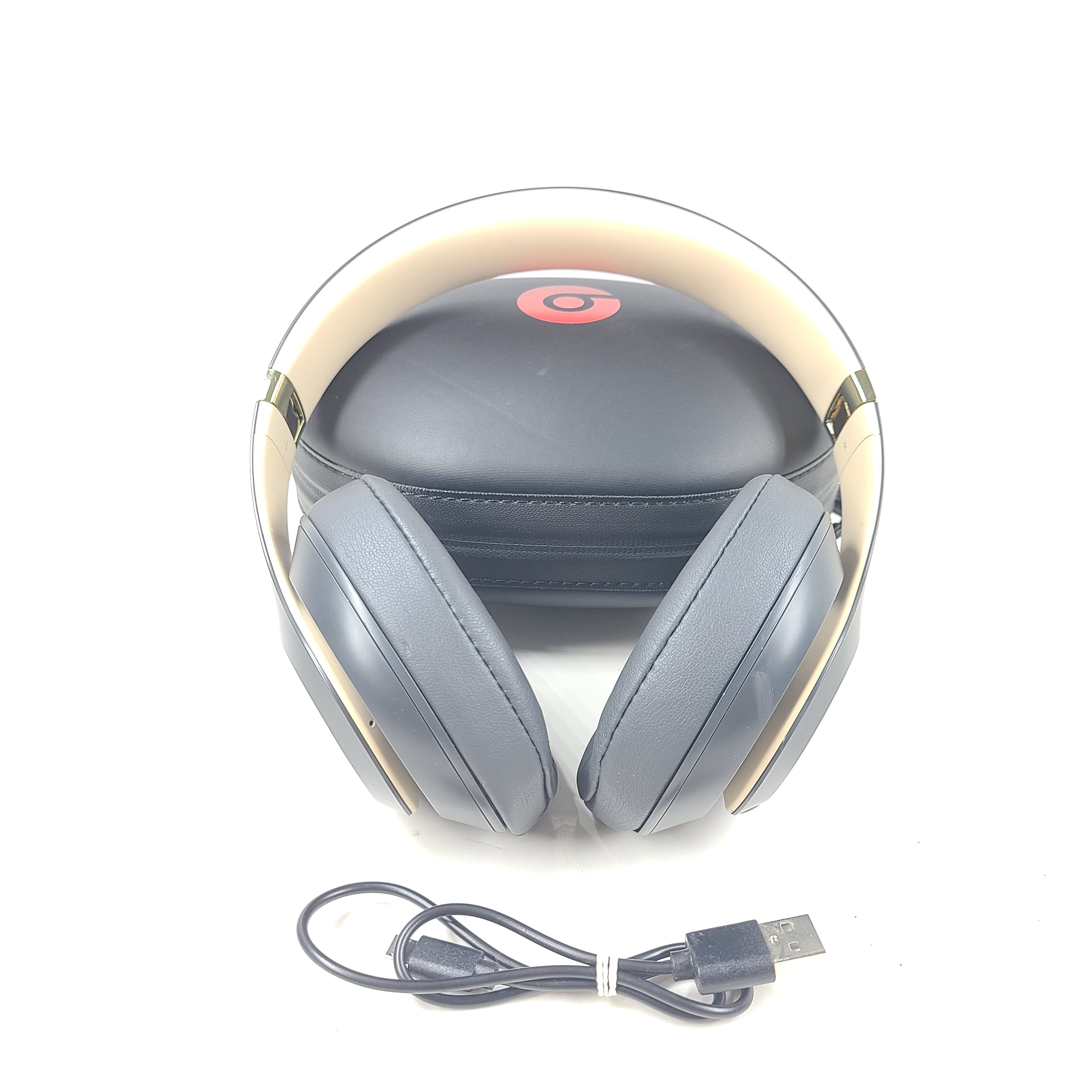 A pair of Beats Studio3 Wireless Over-Ear Headphones in Matte Black