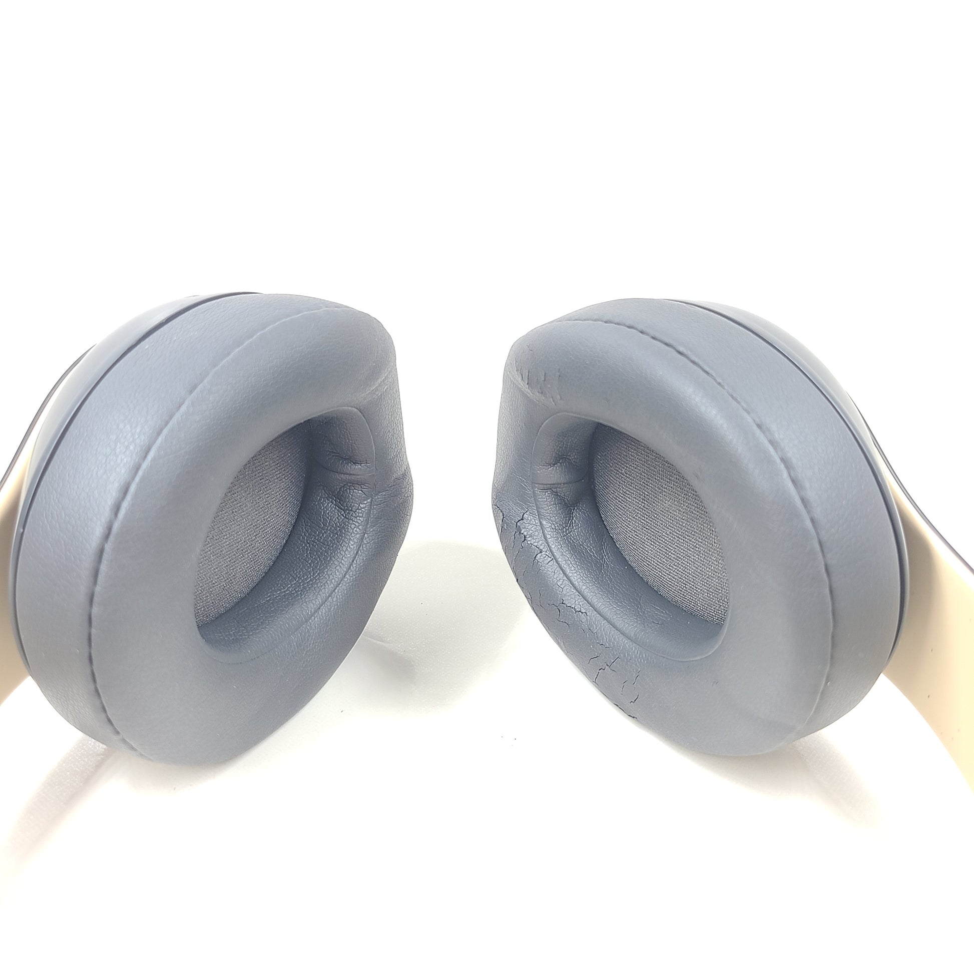 A pair of Beats Studio3 Wireless Over-Ear Headphones in Matte Black