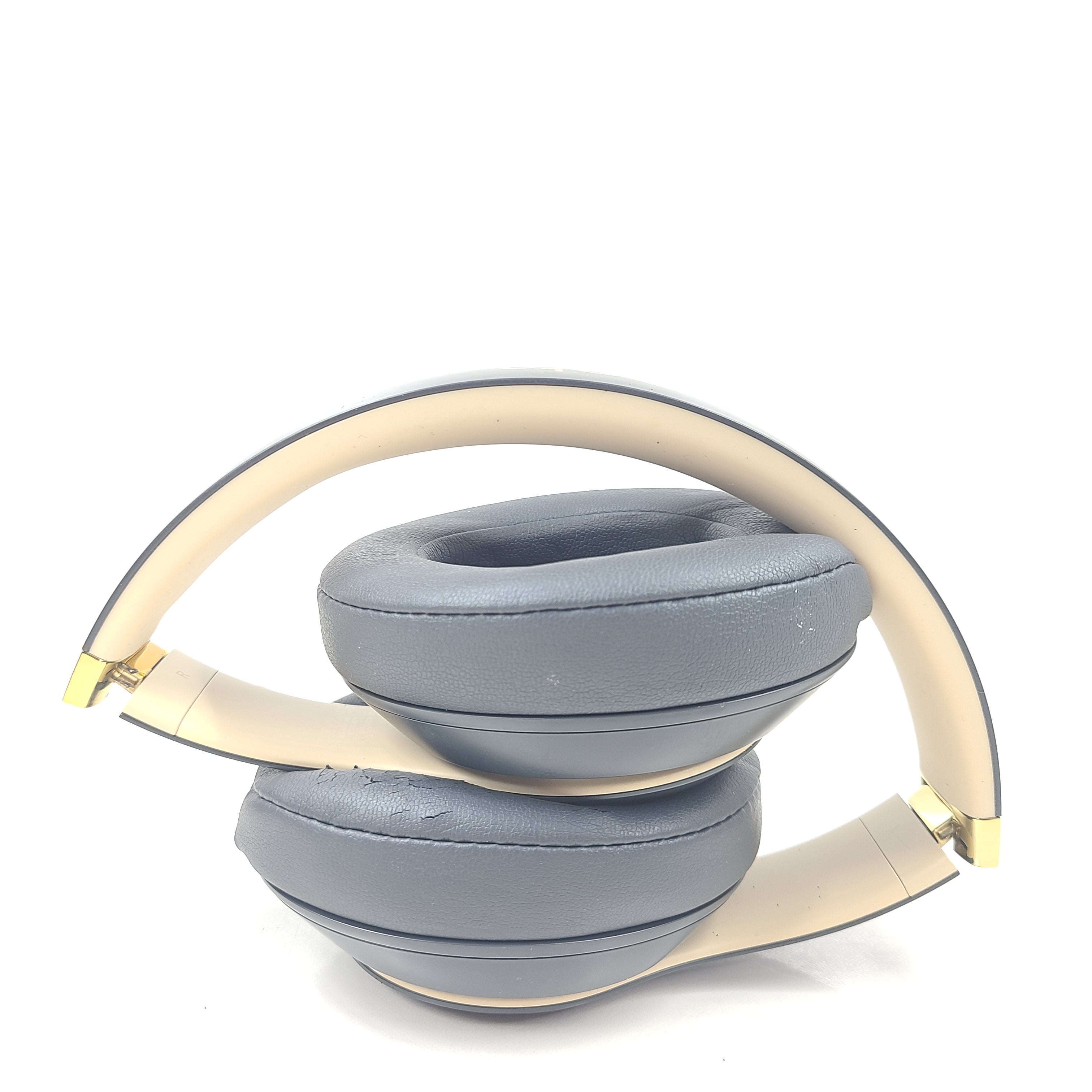 A pair of Beats Studio3 Wireless Over-Ear Headphones in Matte Black