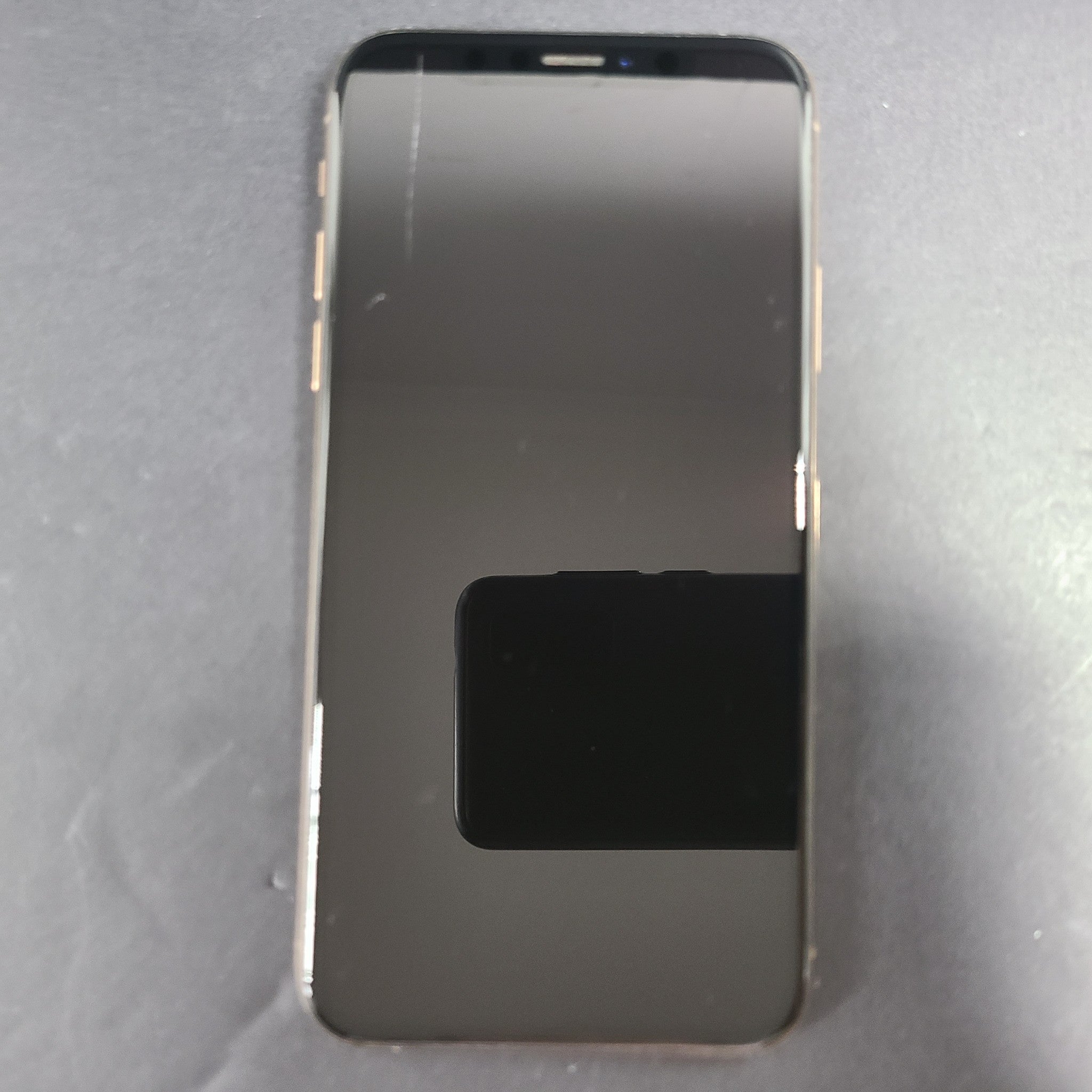Apple iPhone XS - 64GB - Gold (Unlocked) iOS Smartphone A1920 (CDMA + GSM)