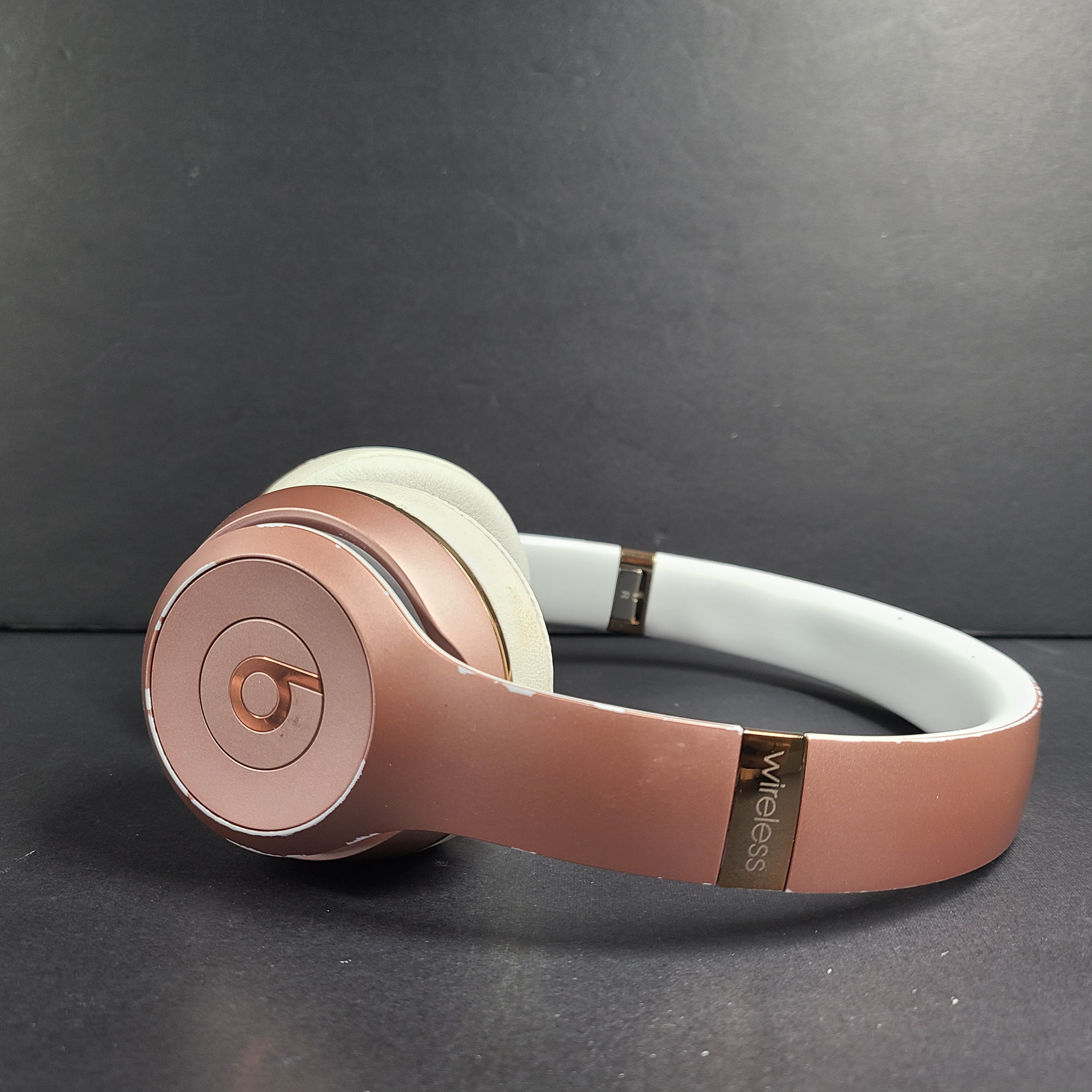 Stylish and premium rose gold Beats Solo3 Wireless On-Ear Headphones