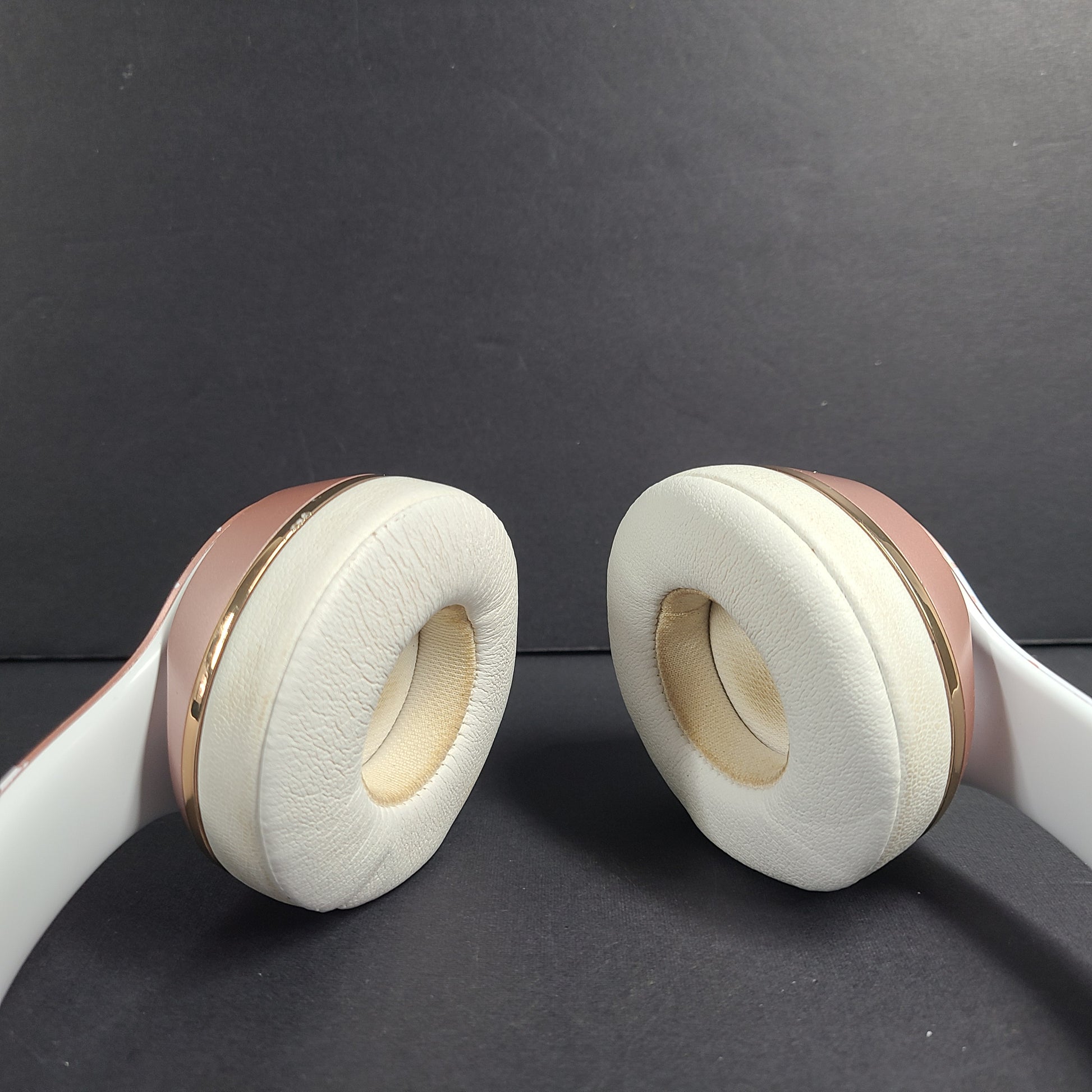 Stylish and premium rose gold Beats Solo3 Wireless On-Ear Headphones