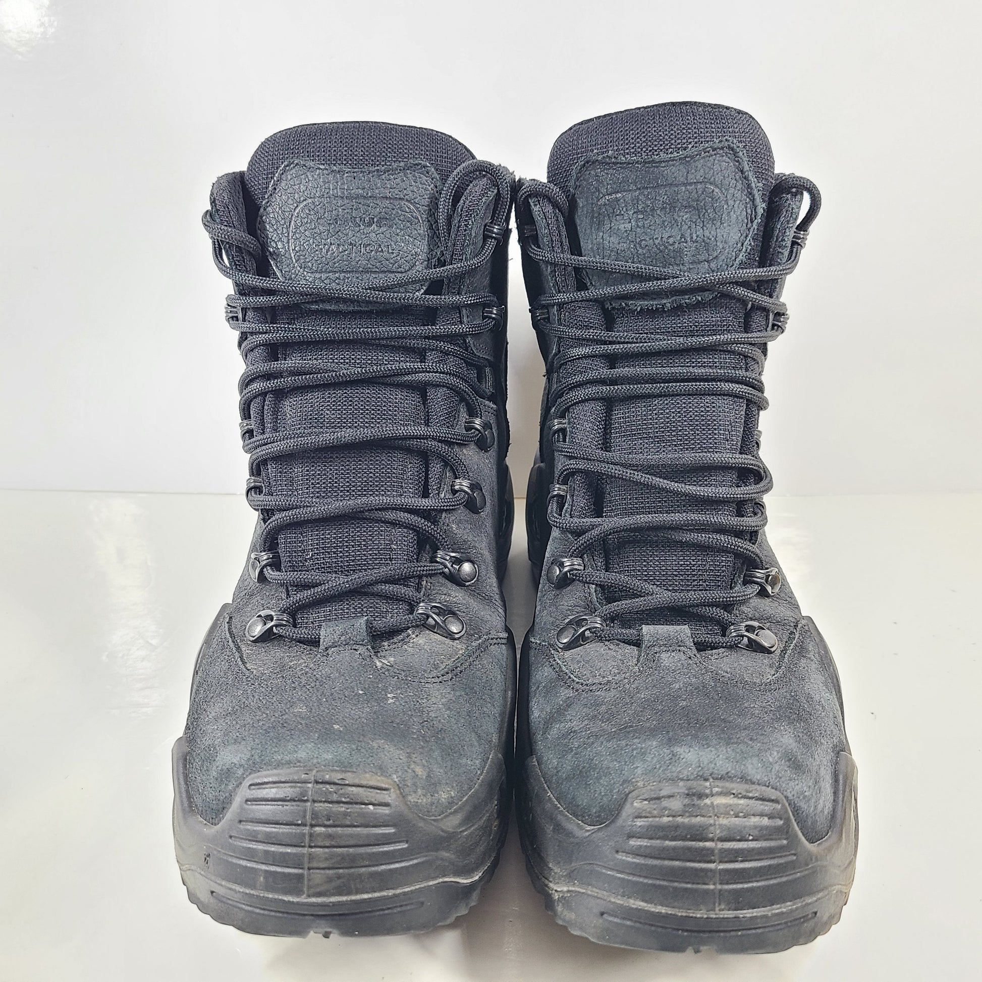 A pair of pre-owned Lowa Z6N GTX tactical boots in size UK 11 EU 46 US M 12
