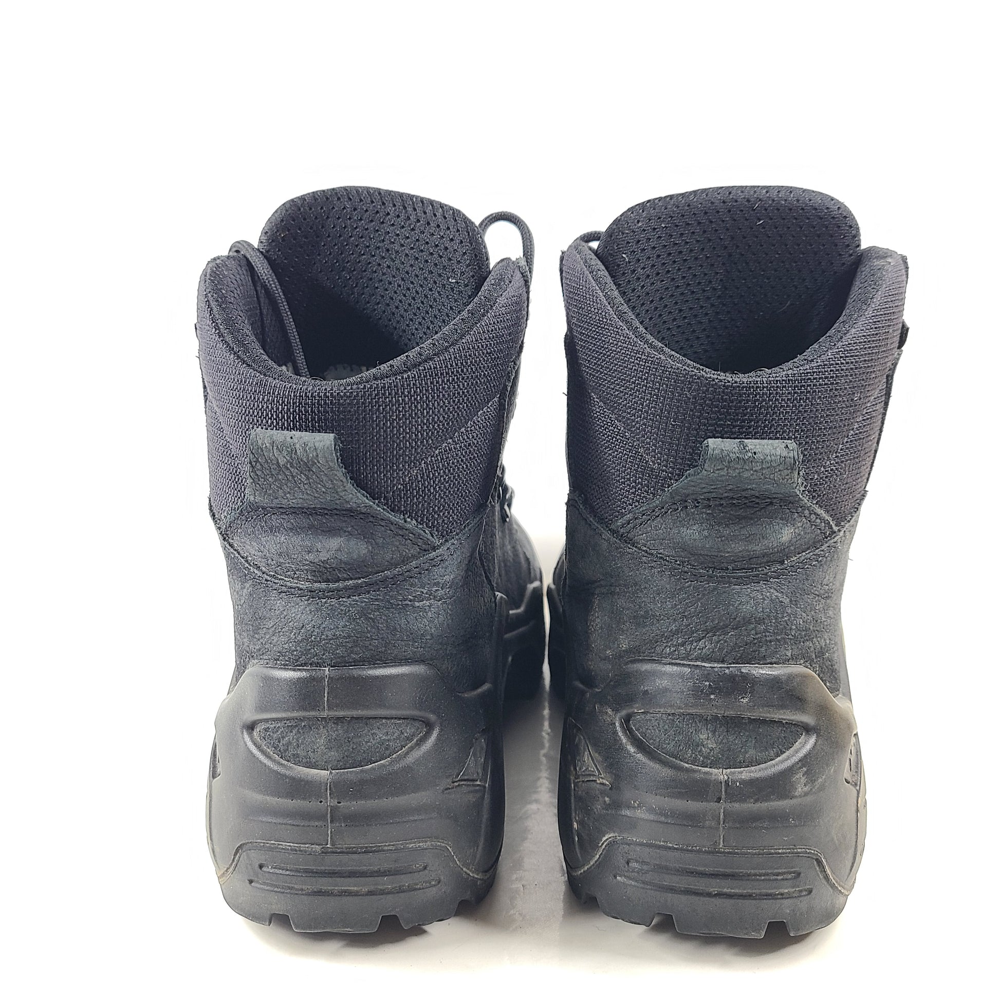 A pair of pre-owned Lowa Z6N GTX tactical boots in size UK 11 EU 46 US M 12