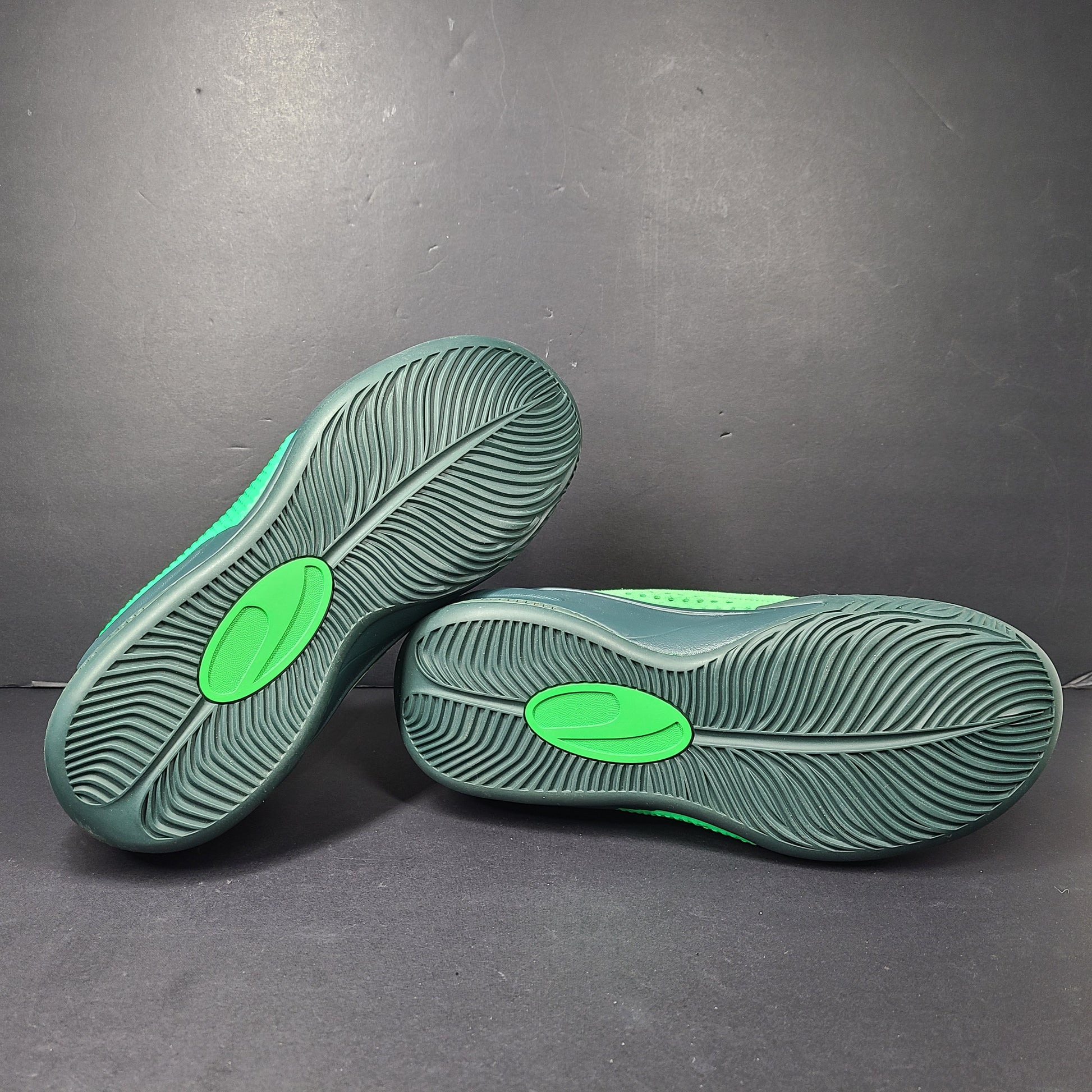 Stylish Puma Dreamer 2 J. Cole Basketball Shoes in green.
