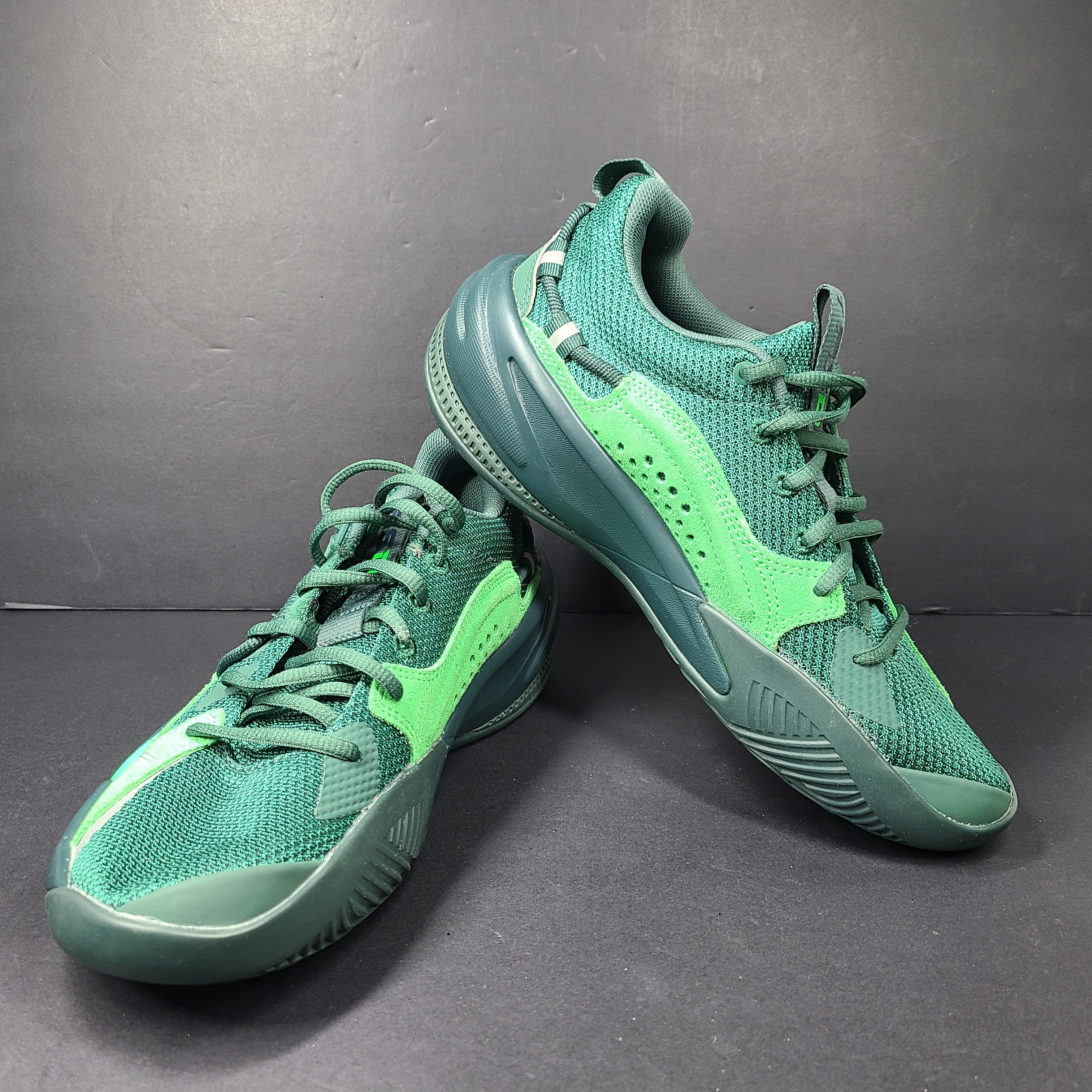 Stylish Puma Dreamer 2 J. Cole Basketball Shoes in green.