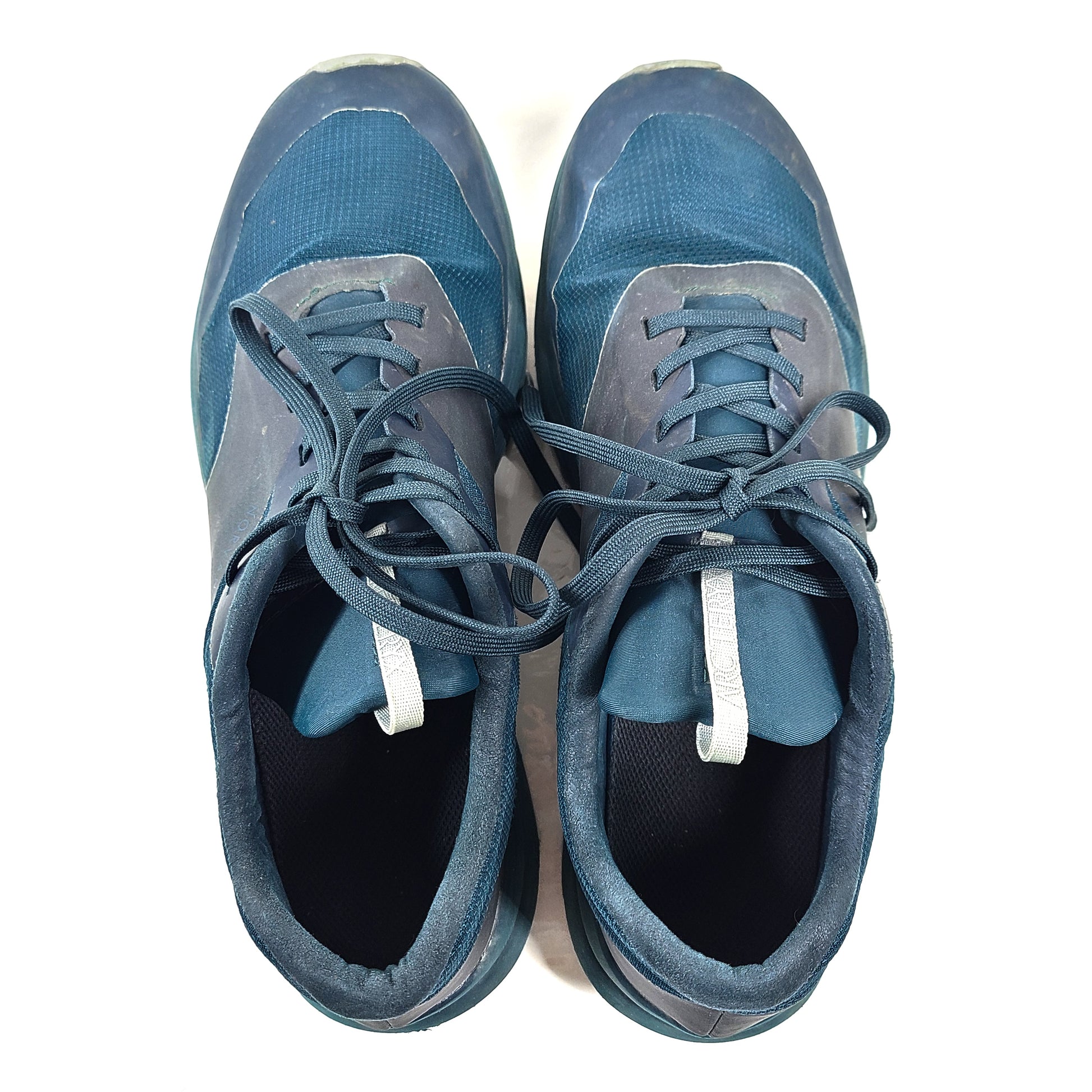 A pair of blue Arc'teryx men's running shoes in size 10.