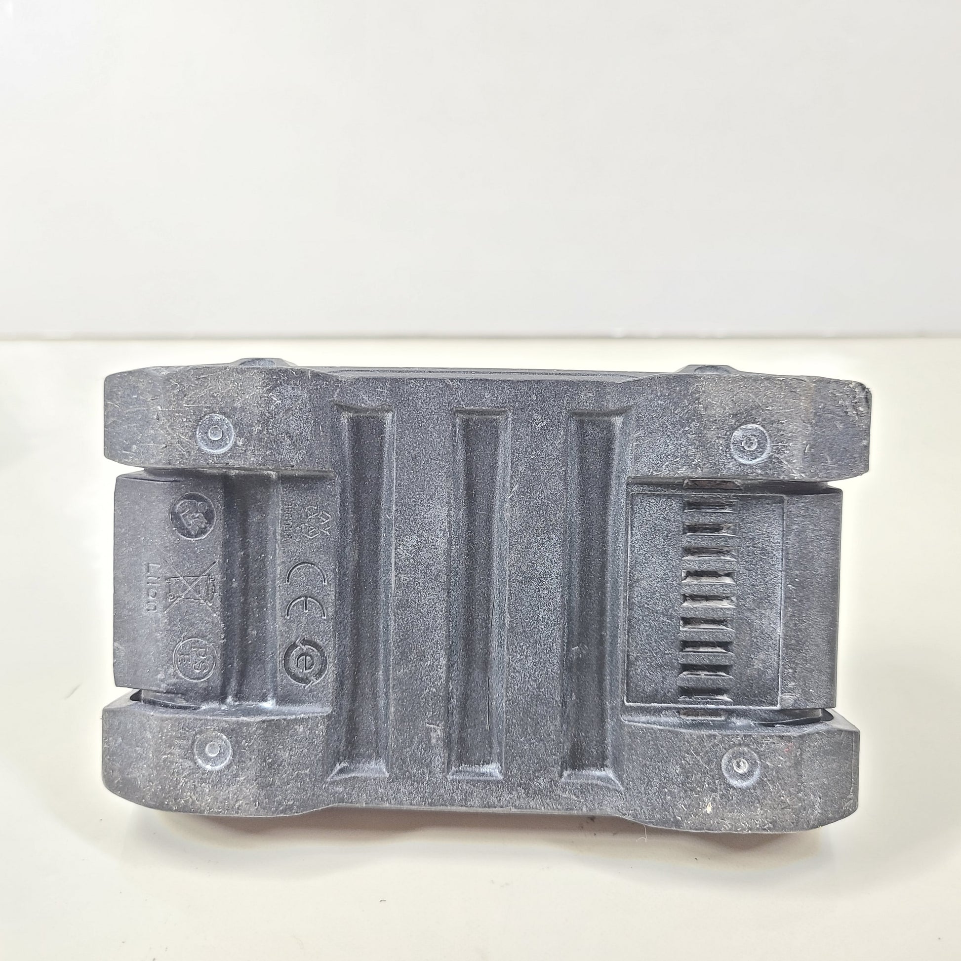 A powerful Hilti B 22/5.5 Li-Ion Battery 2331921 21.6V for various tools