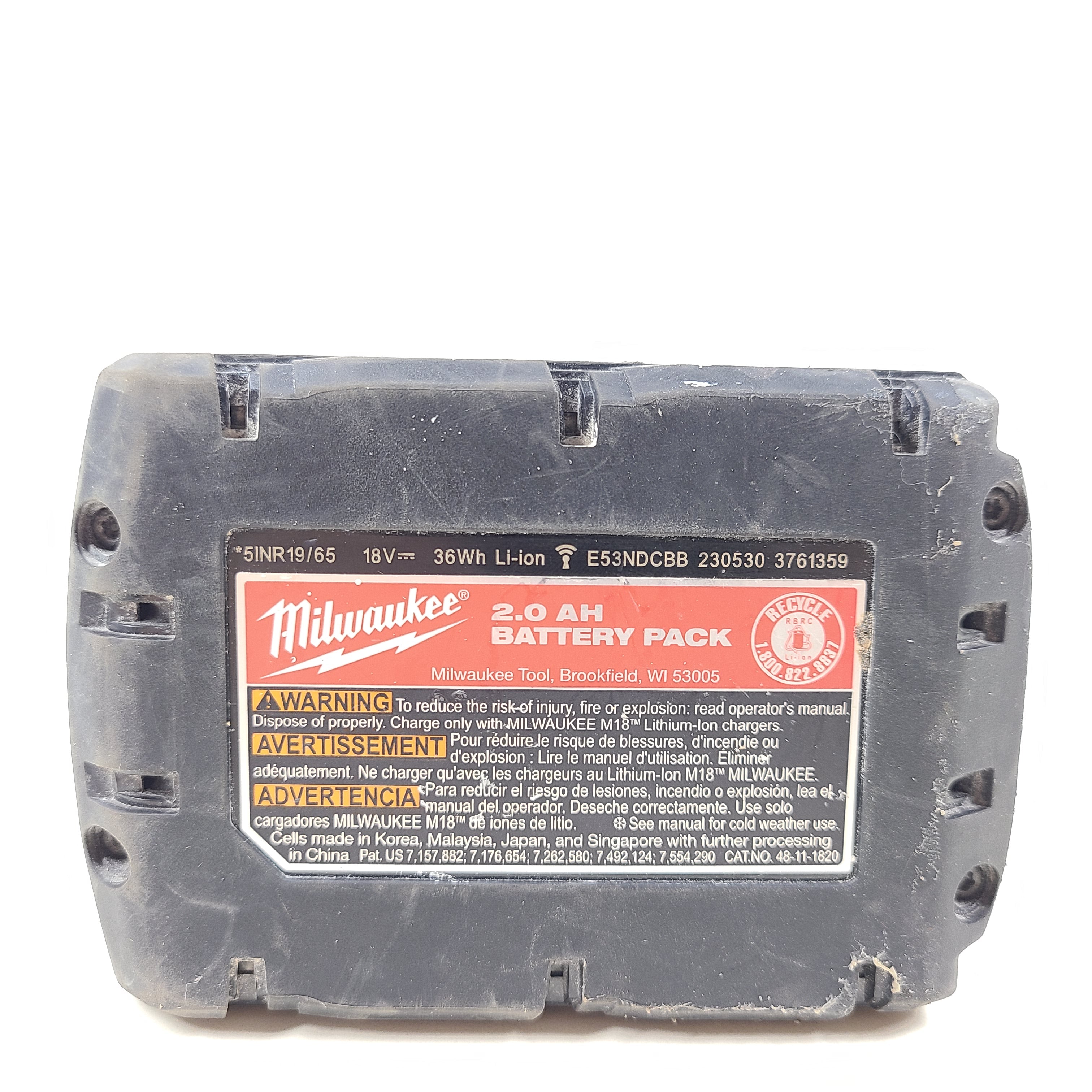 A durable and reliable Milwaukee M18 REDLITHIUM CP2.0 18V battery pack