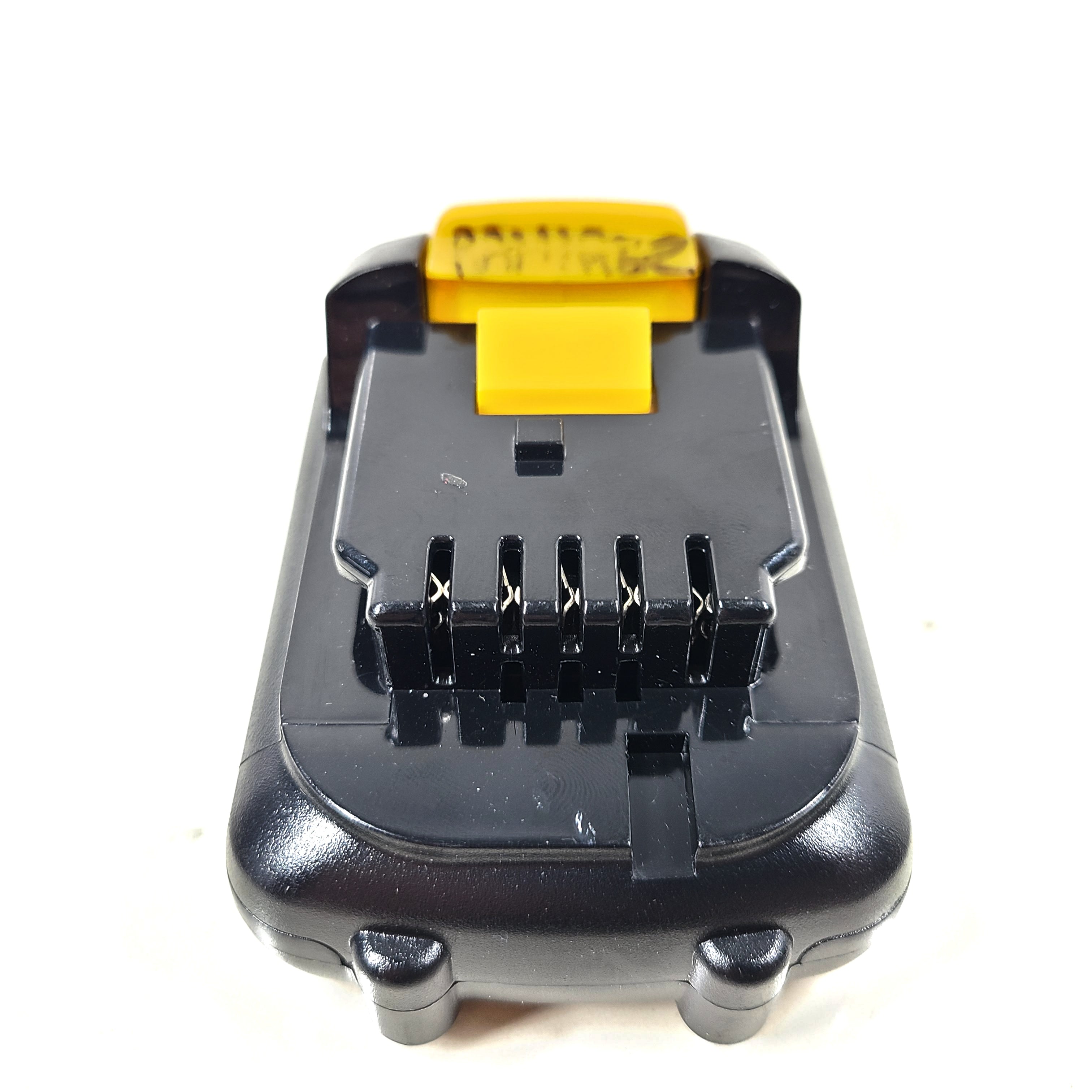 A high-capacity lithium-ion rechargeable battery pack for various devices.