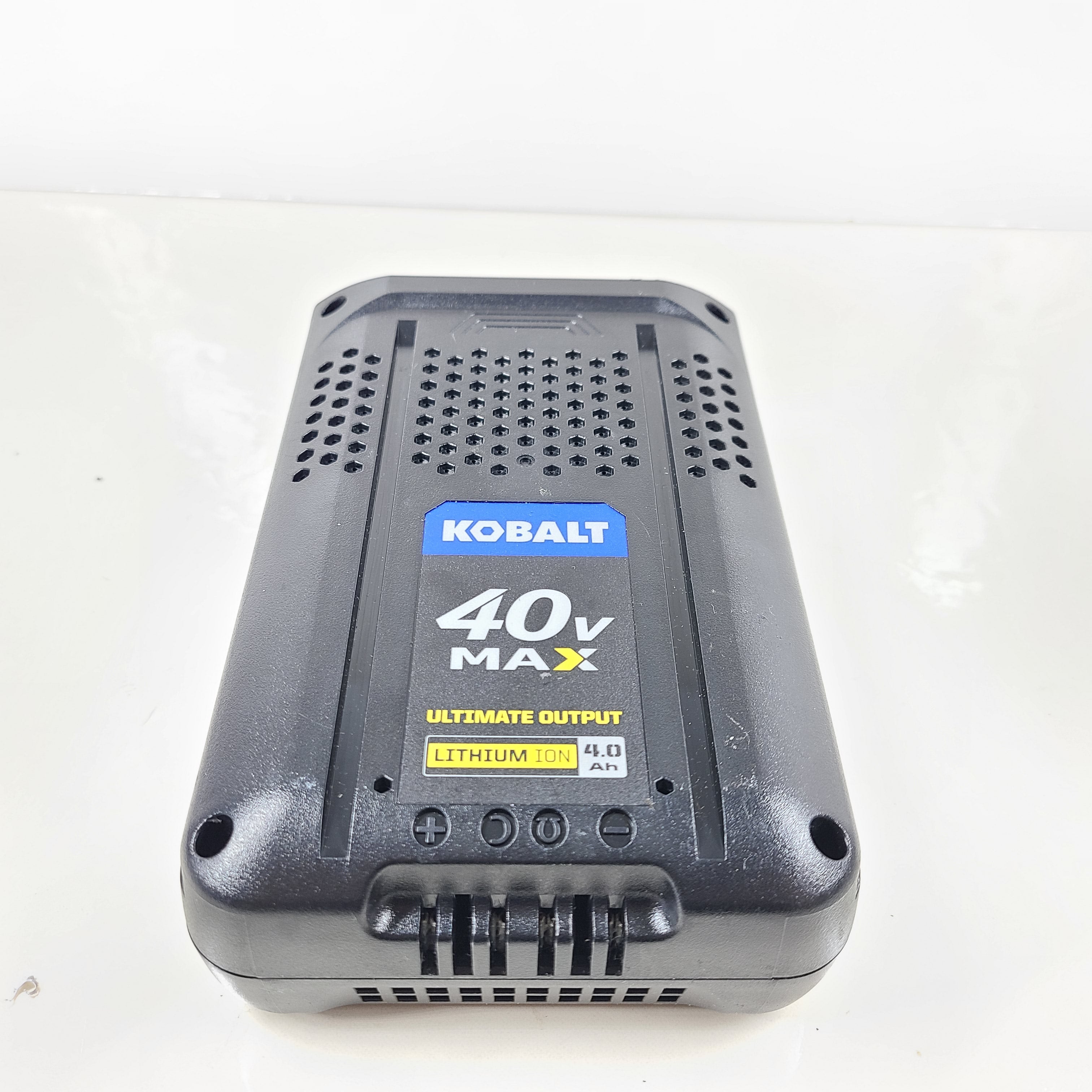 </strong> A Kobalt 40V Max Lithium-Ion Battery 4.0 Ah KB 440-03</p>