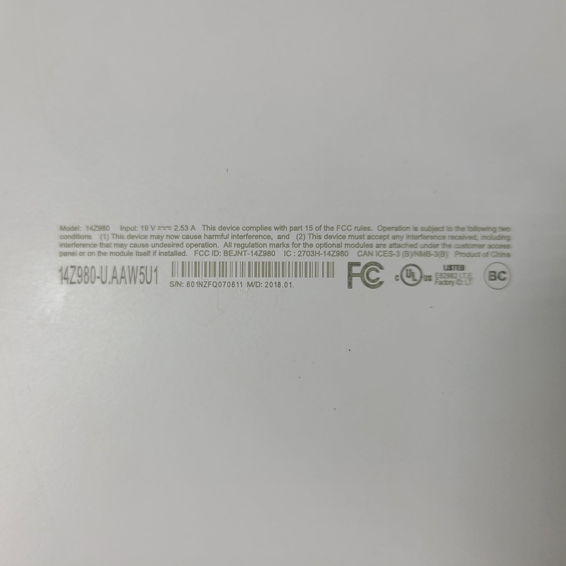 A sleek and lightweight white LG Gram Laptop 14Z980-U.AAW5U1 14-inch