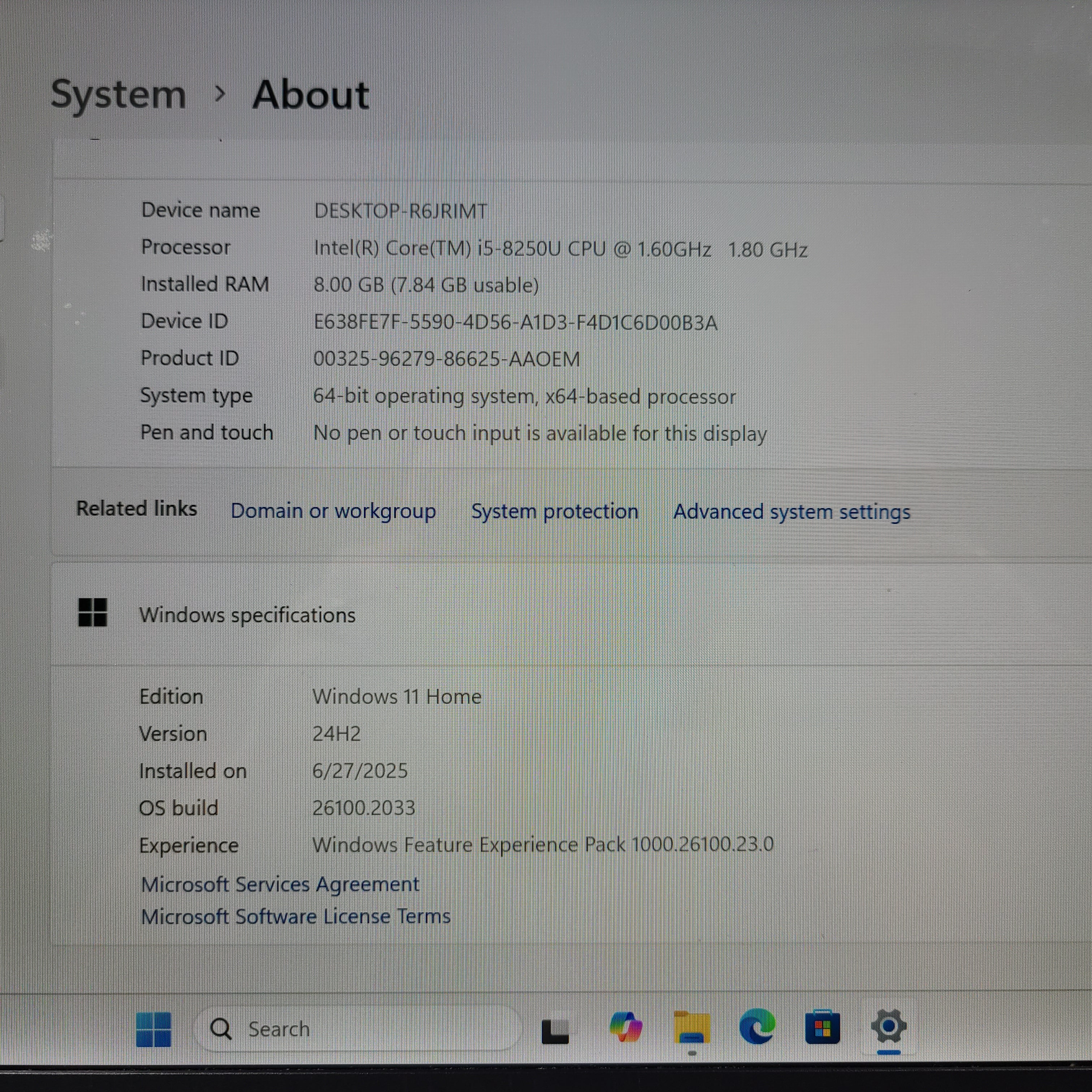 A sleek and lightweight white LG Gram Laptop 14Z980-U.AAW5U1 14-inch
