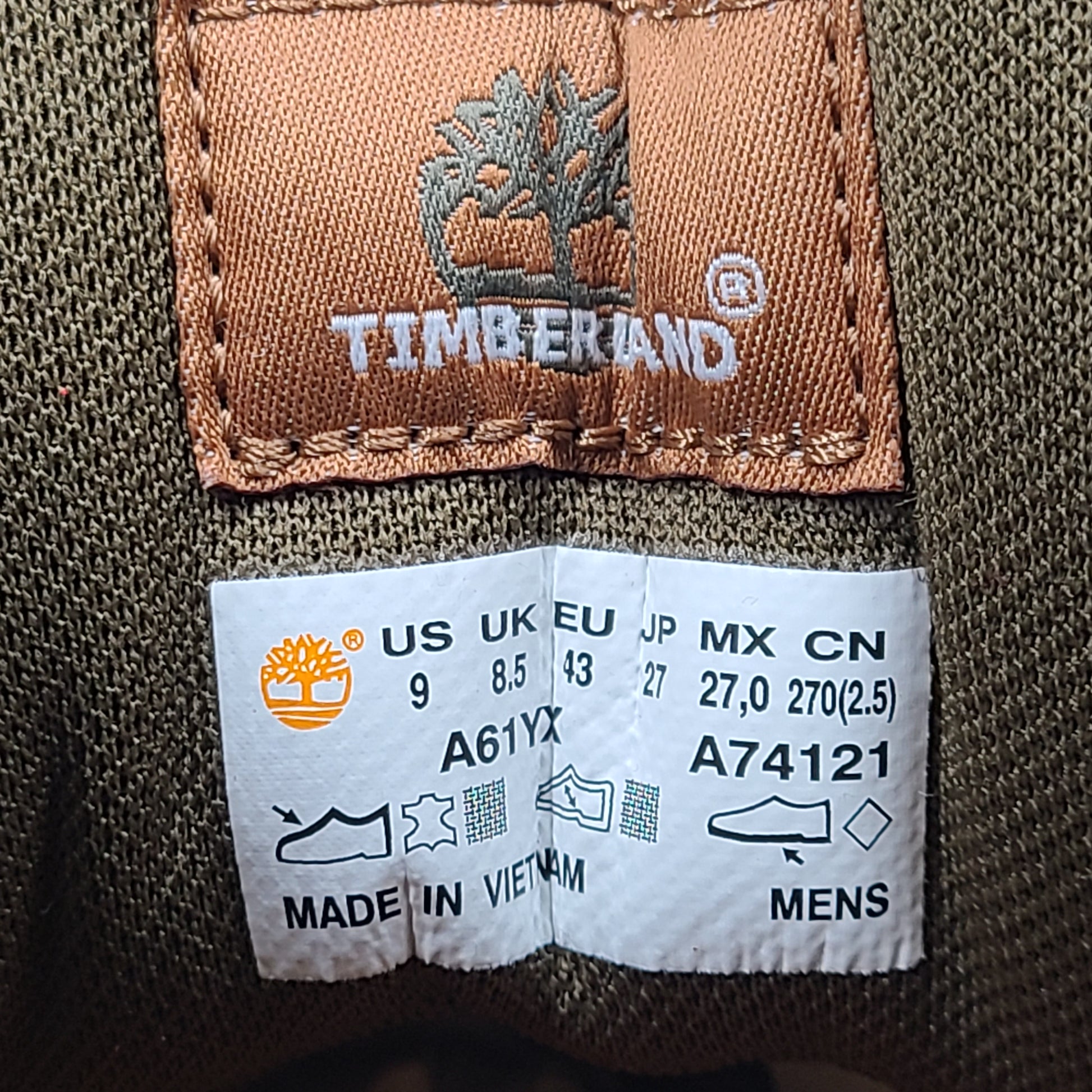 A pair of Timberland Men's Hiking Boots in size 9 US