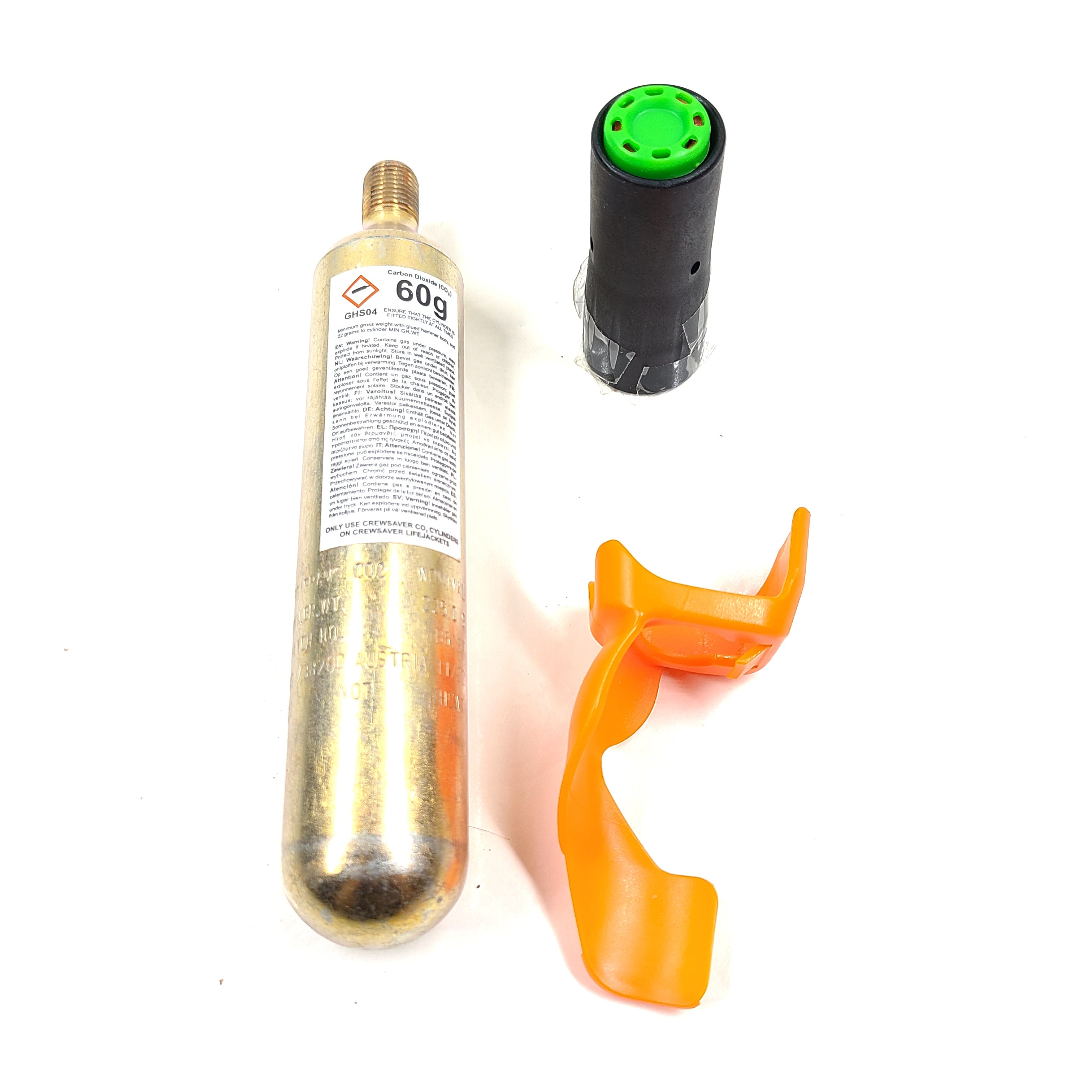 A rearming pack for lifejackets with CO2 cylinder