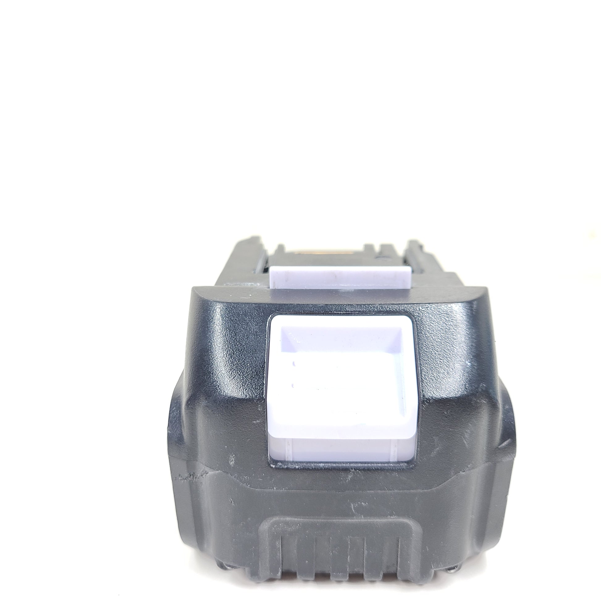 A powerful and efficient 18V 6.0Ah Li-ion rechargeable battery by Makita.