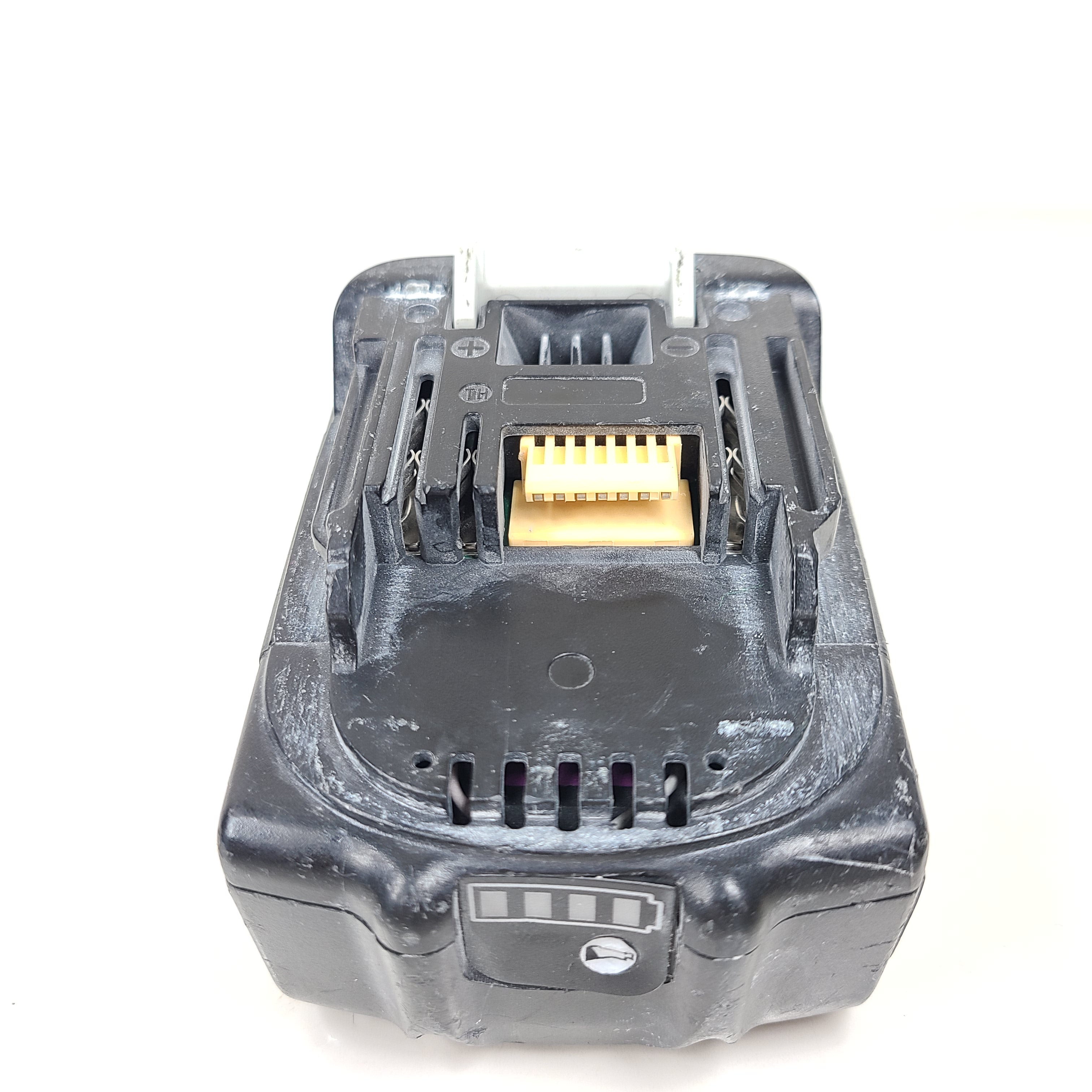 A Makita BL1850B 18V 5.0Ah Li-ion Rechargeable Battery