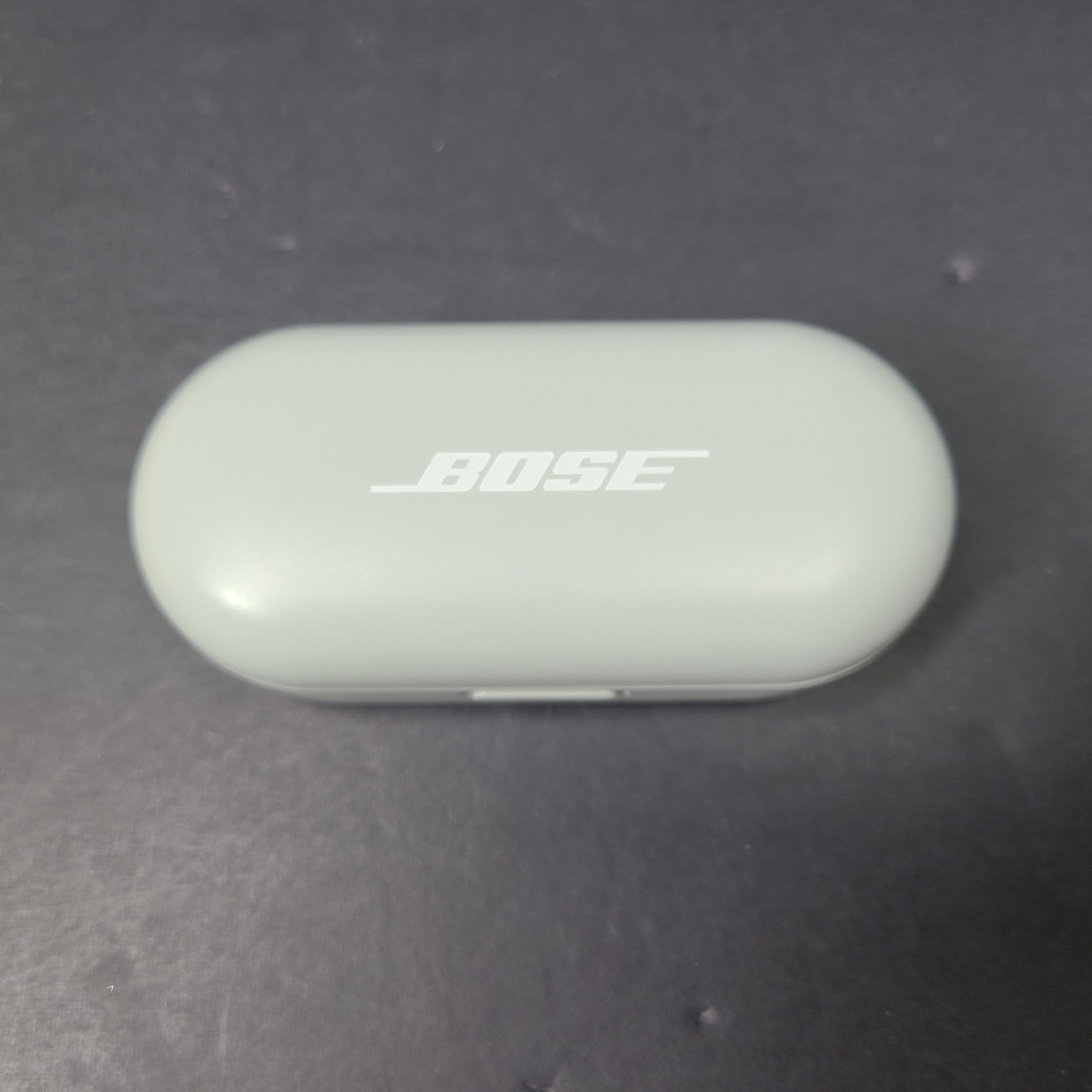 Bose Sport Earbuds True Wireless Bluetooth with Charging Case 427929 GRAY WHITE