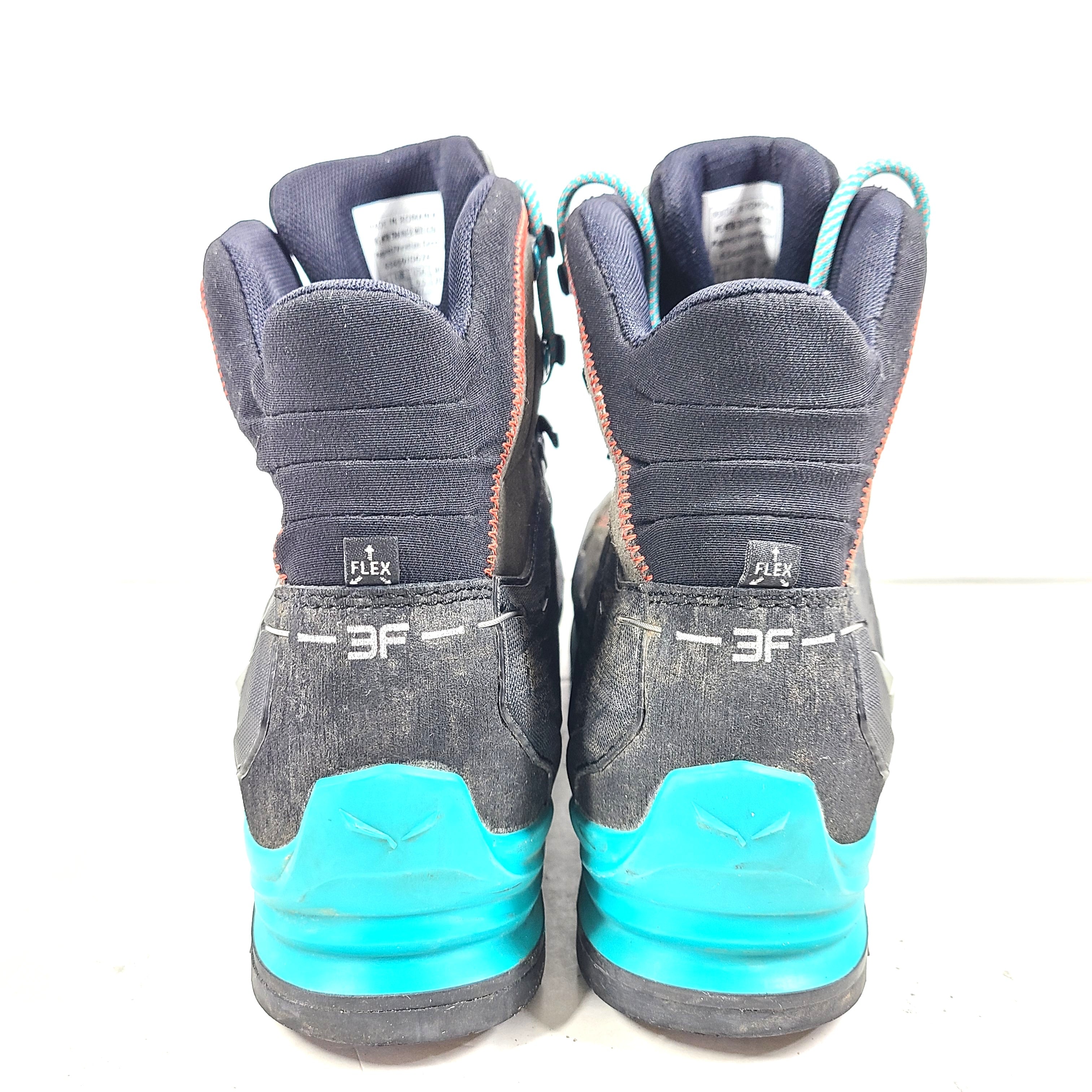Salewa WS MTN Trainer Mid GTX Boots in Magnet and Viridian Green colors for women.