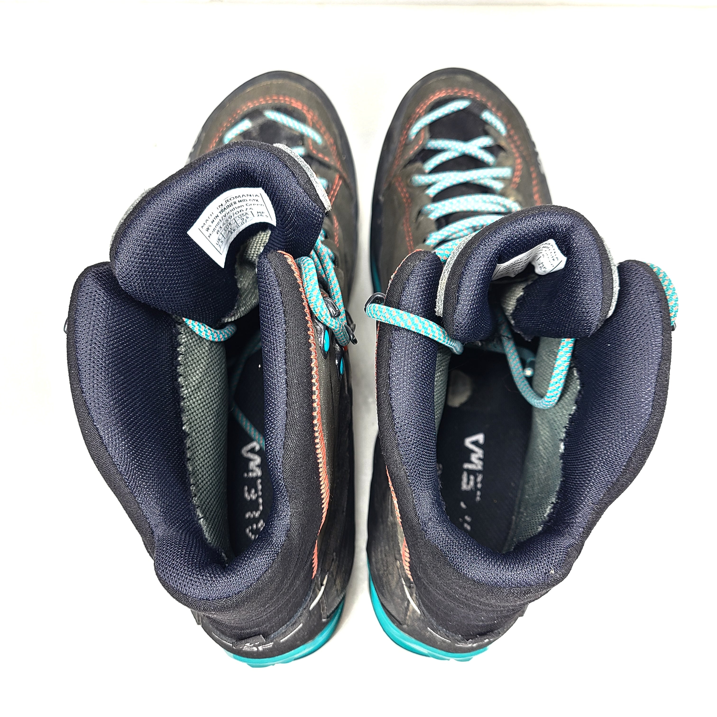 Salewa WS MTN Trainer Mid GTX Boots in Magnet and Viridian Green colors for women.