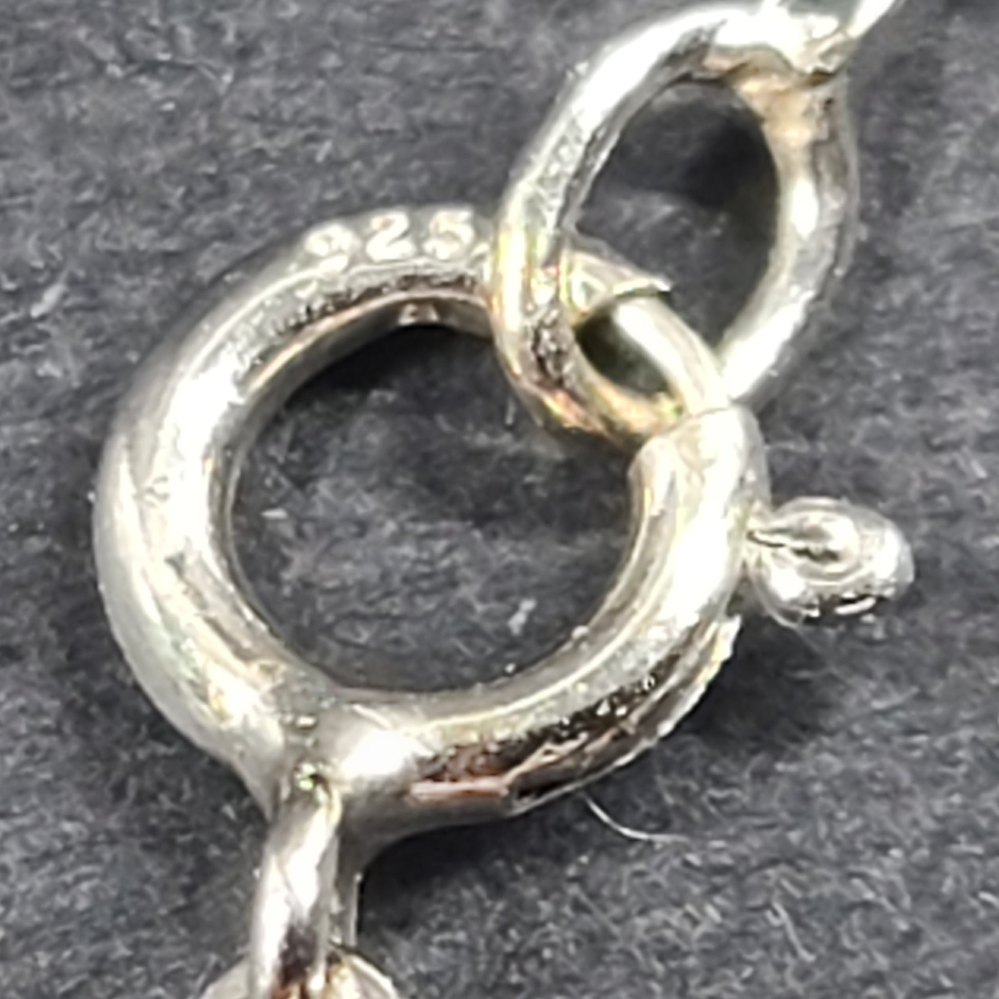 925 sterling silver teardrop pendant necklace with Italian-marked chain.