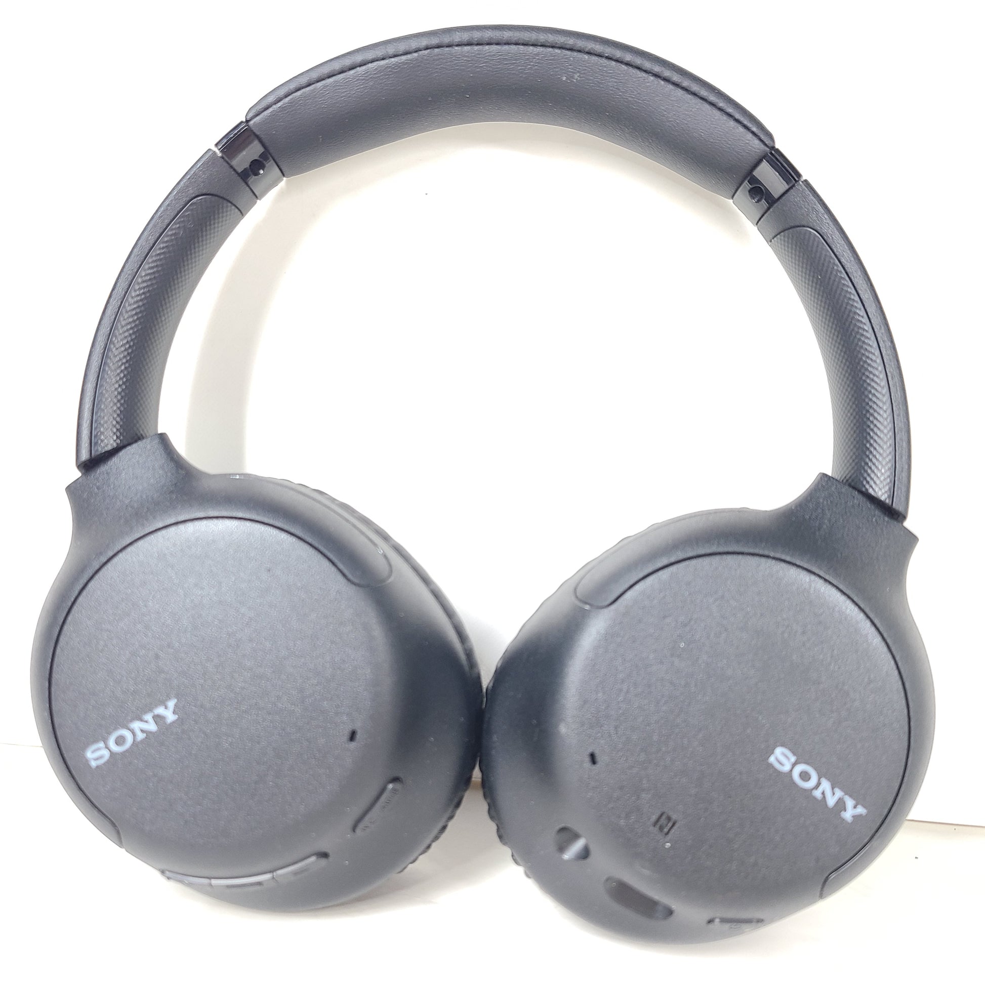 Black Sony WH-CH710N wireless over-ear headphones with active noise cancellation and cushioned earcups for extended comfort.