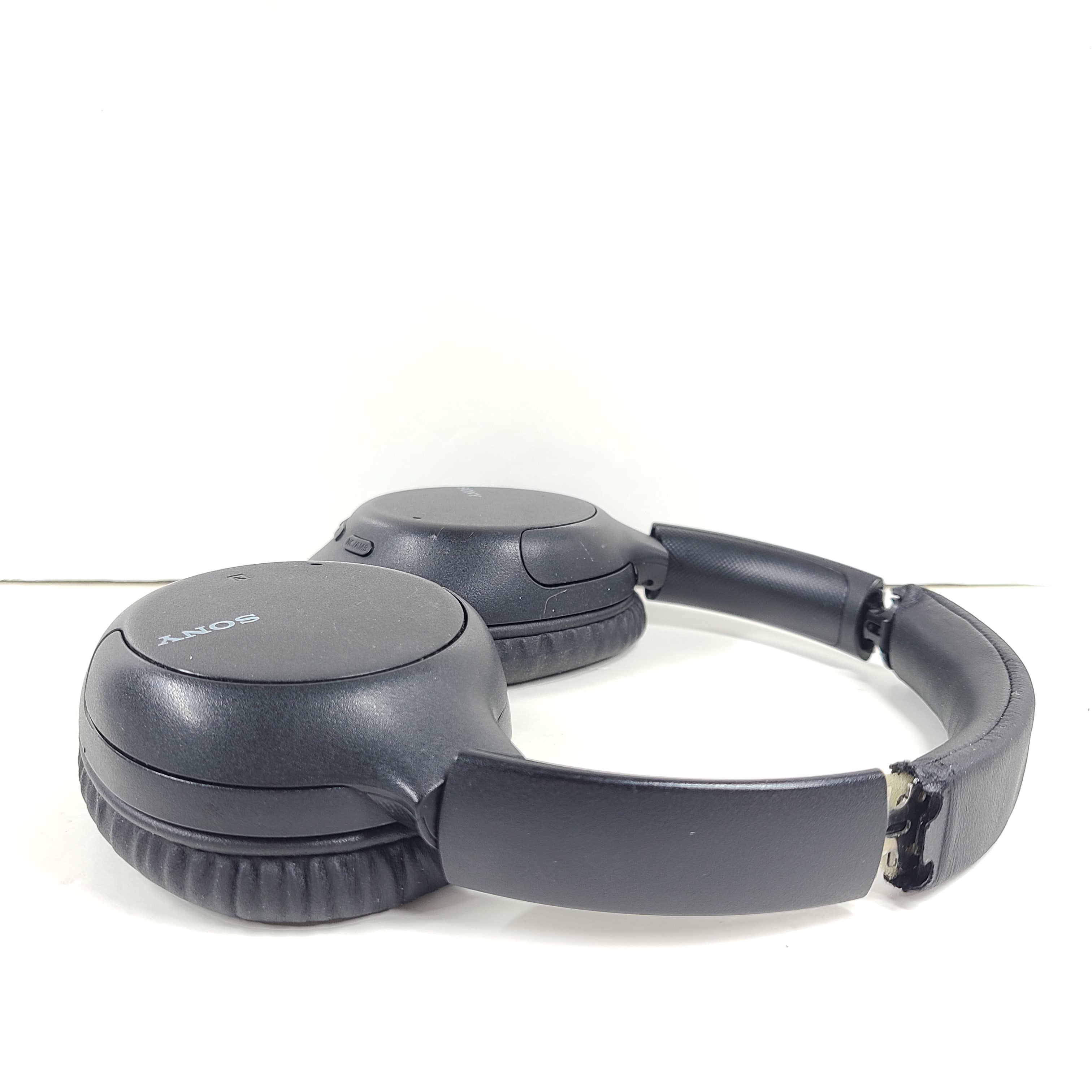 Sony WH-CH710N over-ear wireless noise-cancelling headphones in black for all-day listening.