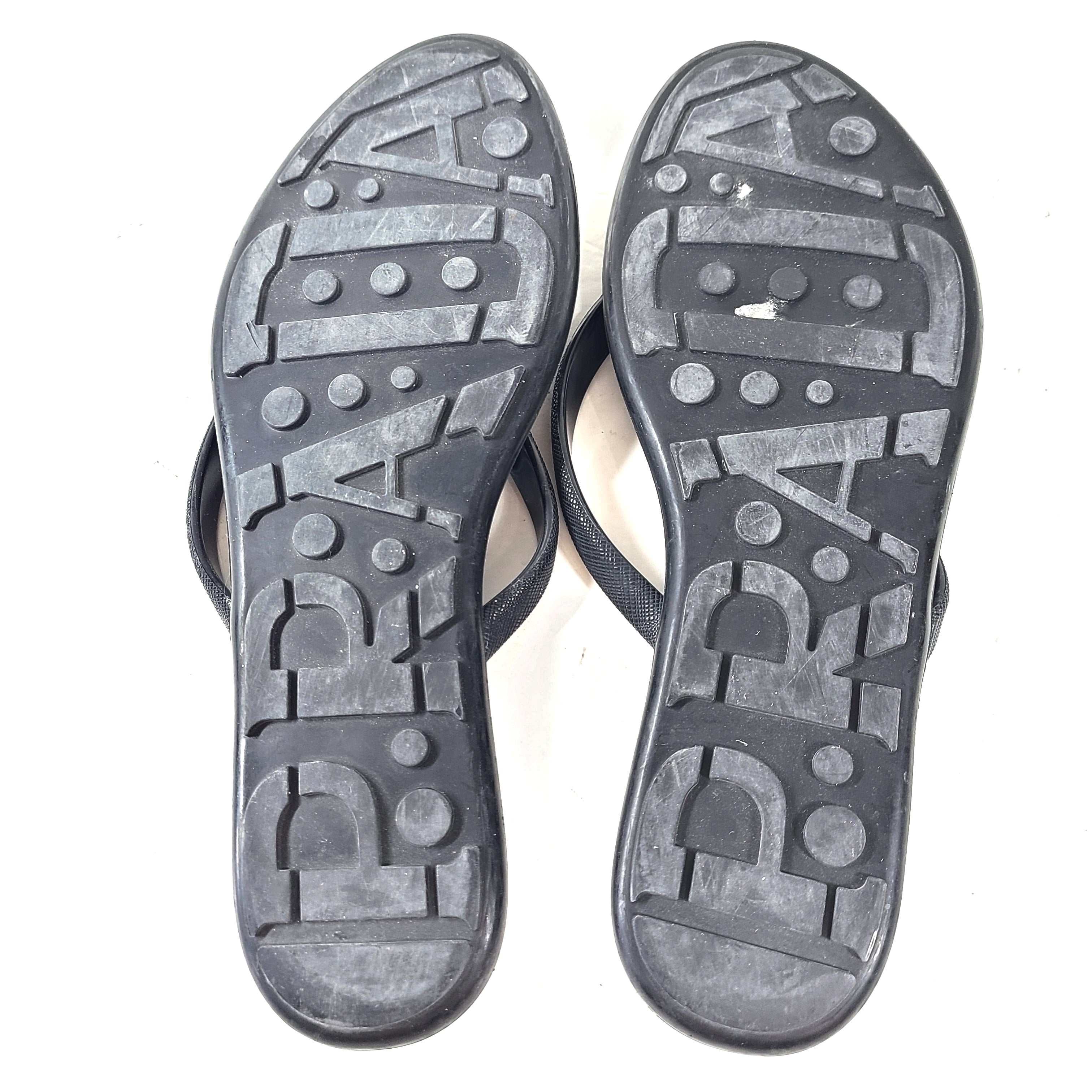 Prada Women's Flip Flops Slides 3Y5152 Black Sz 8/ EU 38