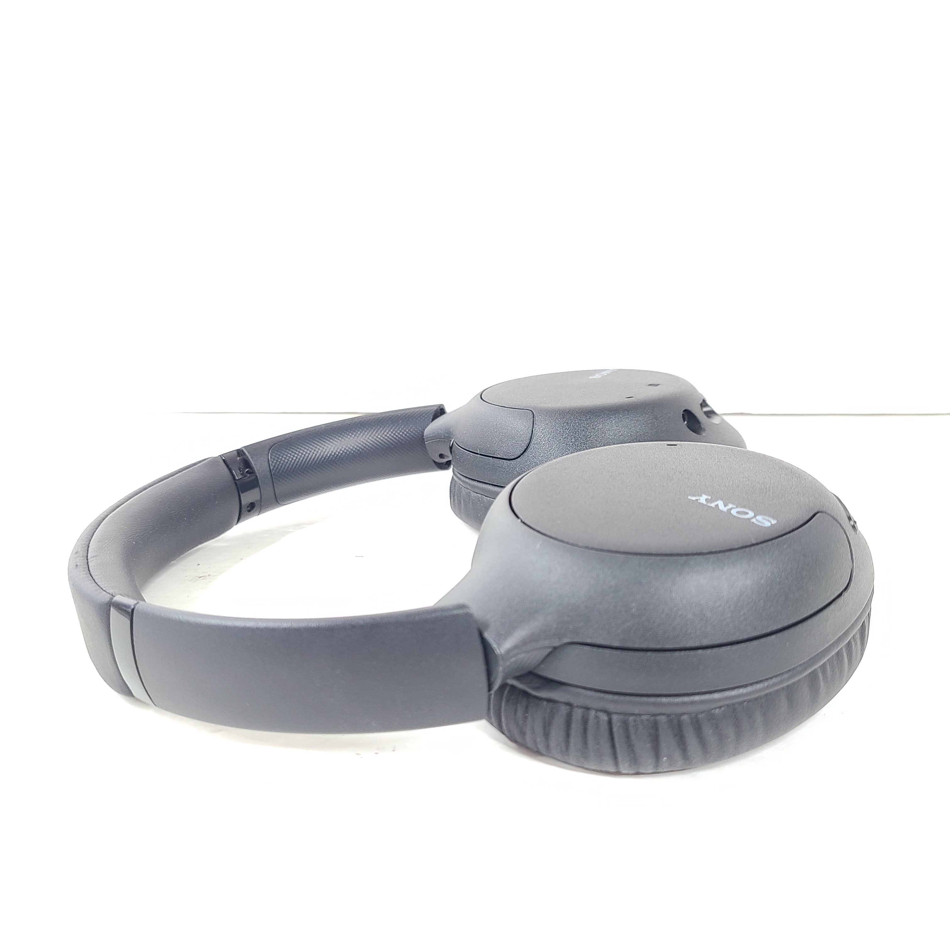 Black Sony WH-CH710N wireless noise-cancelling over-ear headphones designed for comfortable all-day listening.