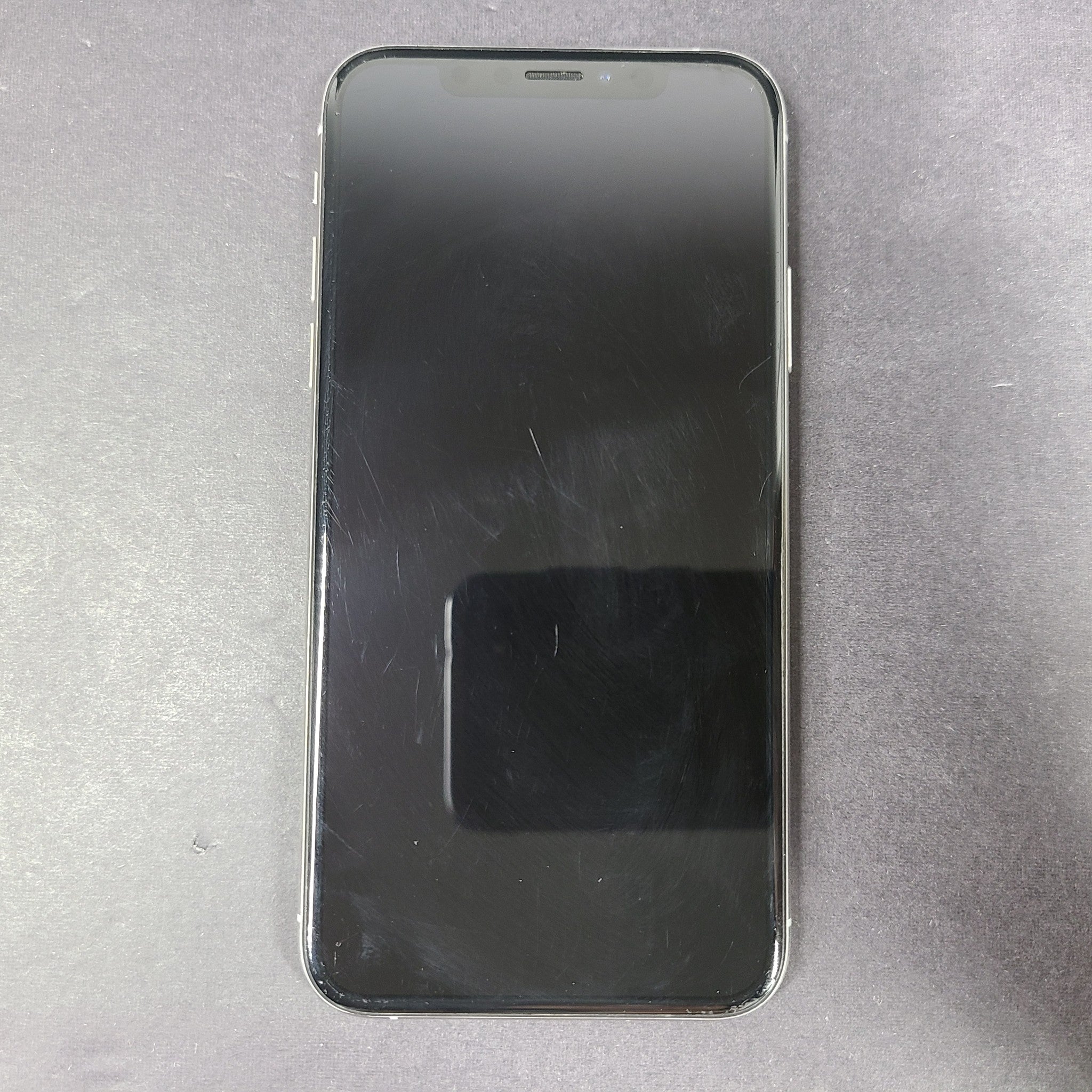 Apple iPhone XS 256GB - White (Unlocked) A1920 (CDMA + GSM) PLEASE READ