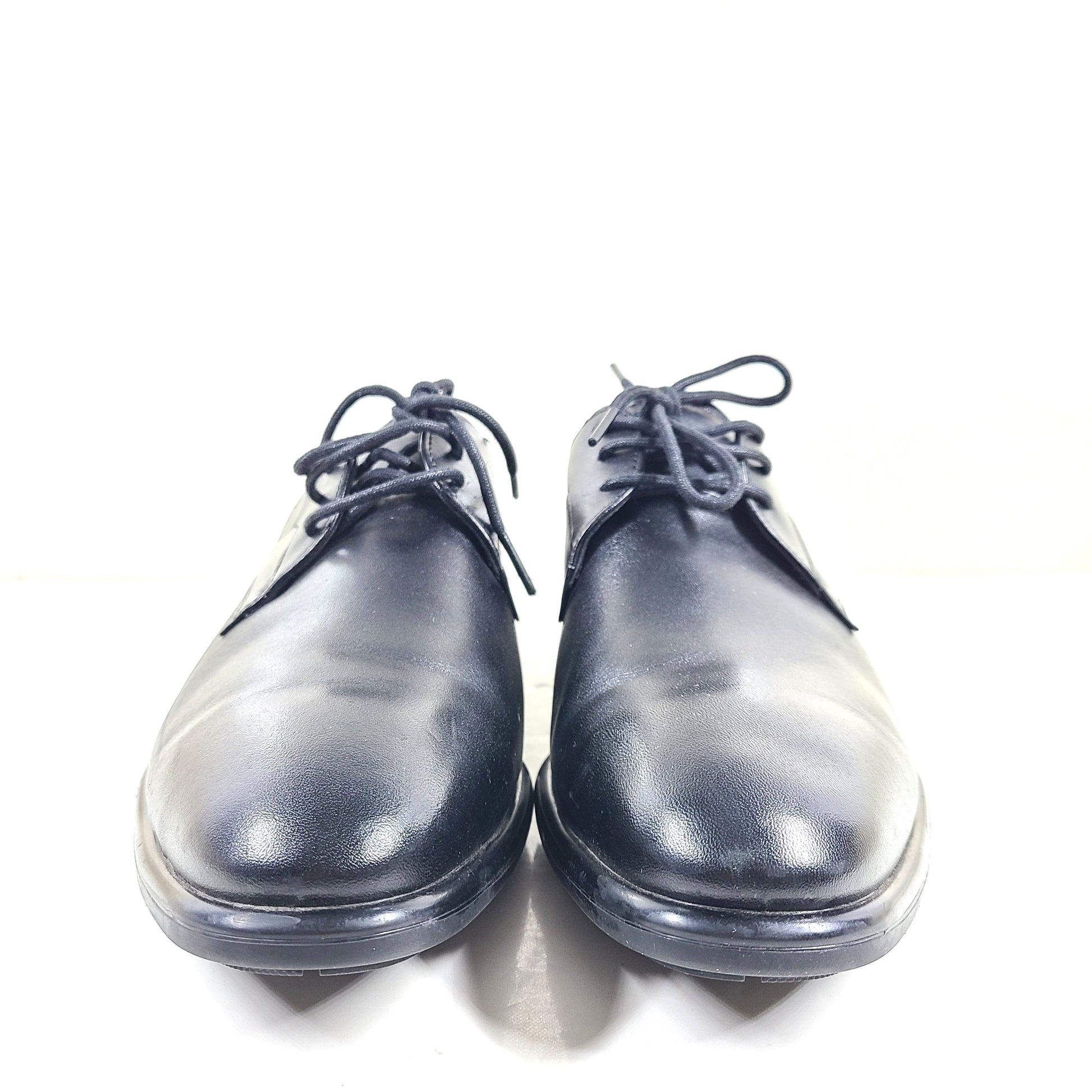 ECCO Citytray GTX black derby shoe built with Gore-Tex for water resistance and everyday comfort.