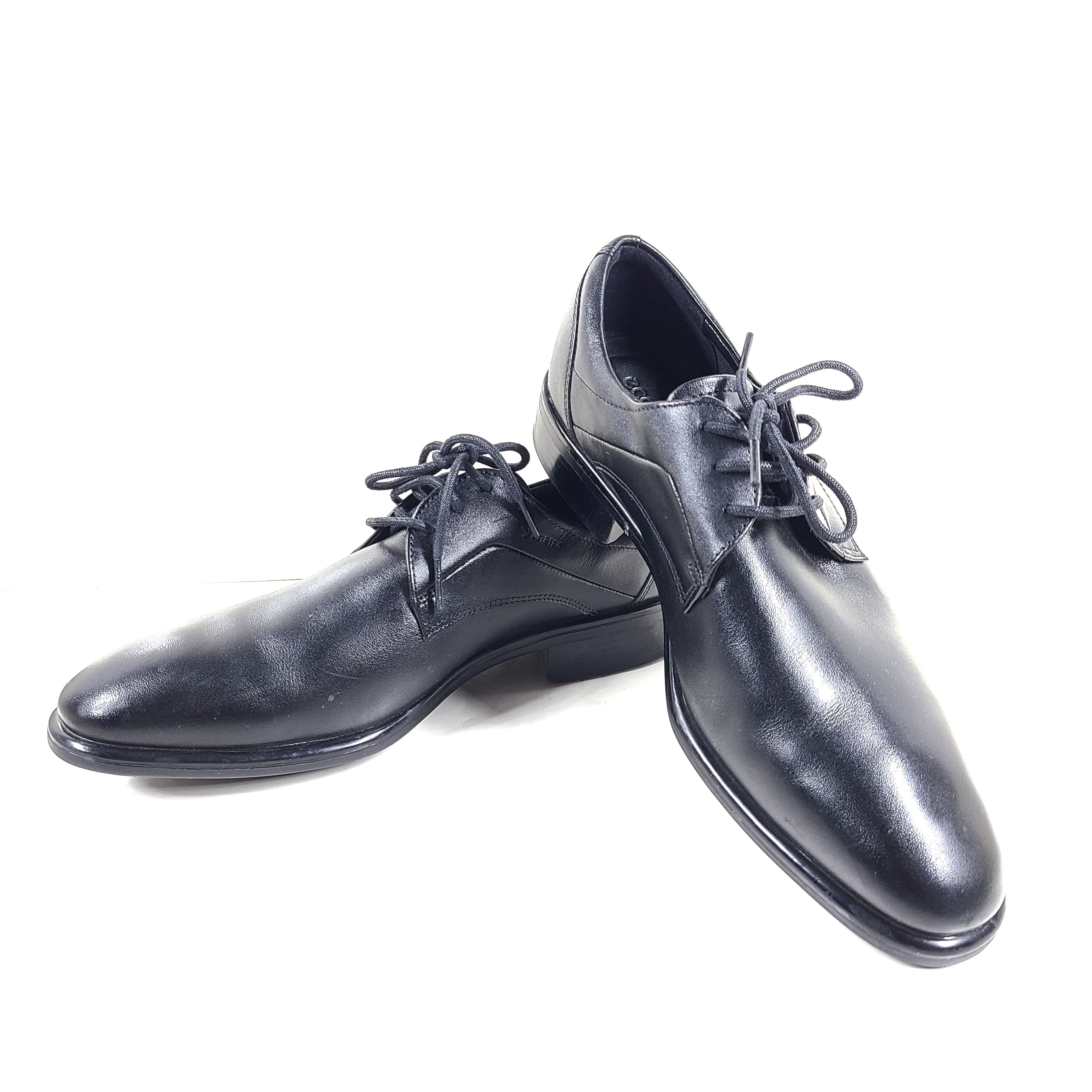 ECCO Citytray GTX black derby shoe built with Gore-Tex for water resistance and everyday comfort.