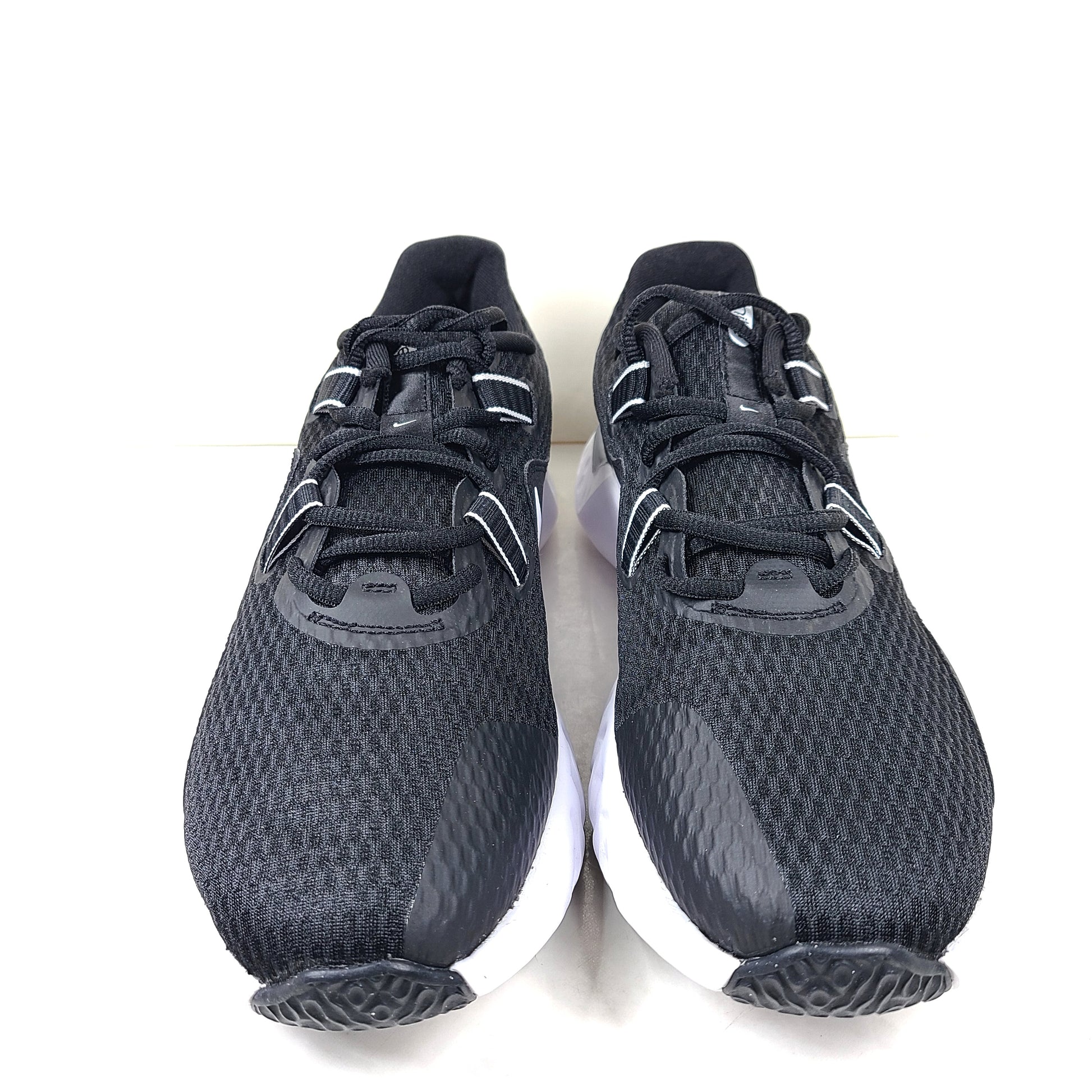 Nike Renew Retaliation TR 2 in black and white offers responsive cushioning and a supportive fit for training and everyday wear.