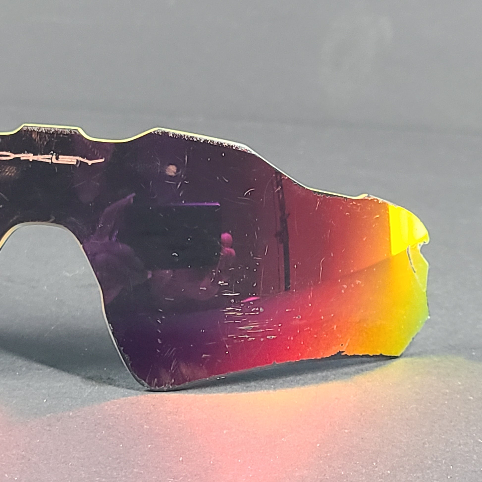 Oakley Radar EV Path lens kit with red, white and blue accents and an extra replacement lens, packaged with an original case.