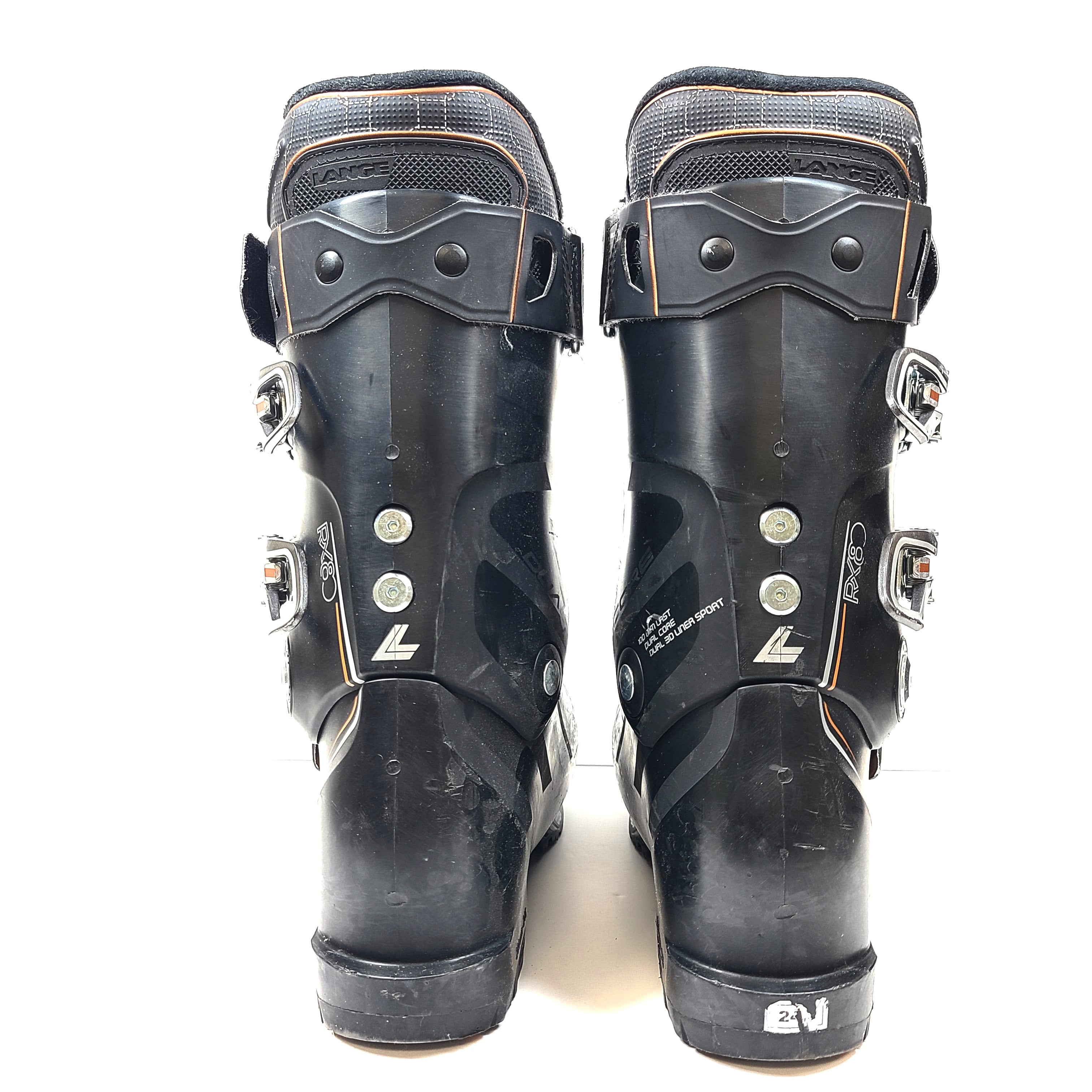 Lange Dual Core GripWalk ski boots in black, size 24-24.5 with 286 mm sole length.