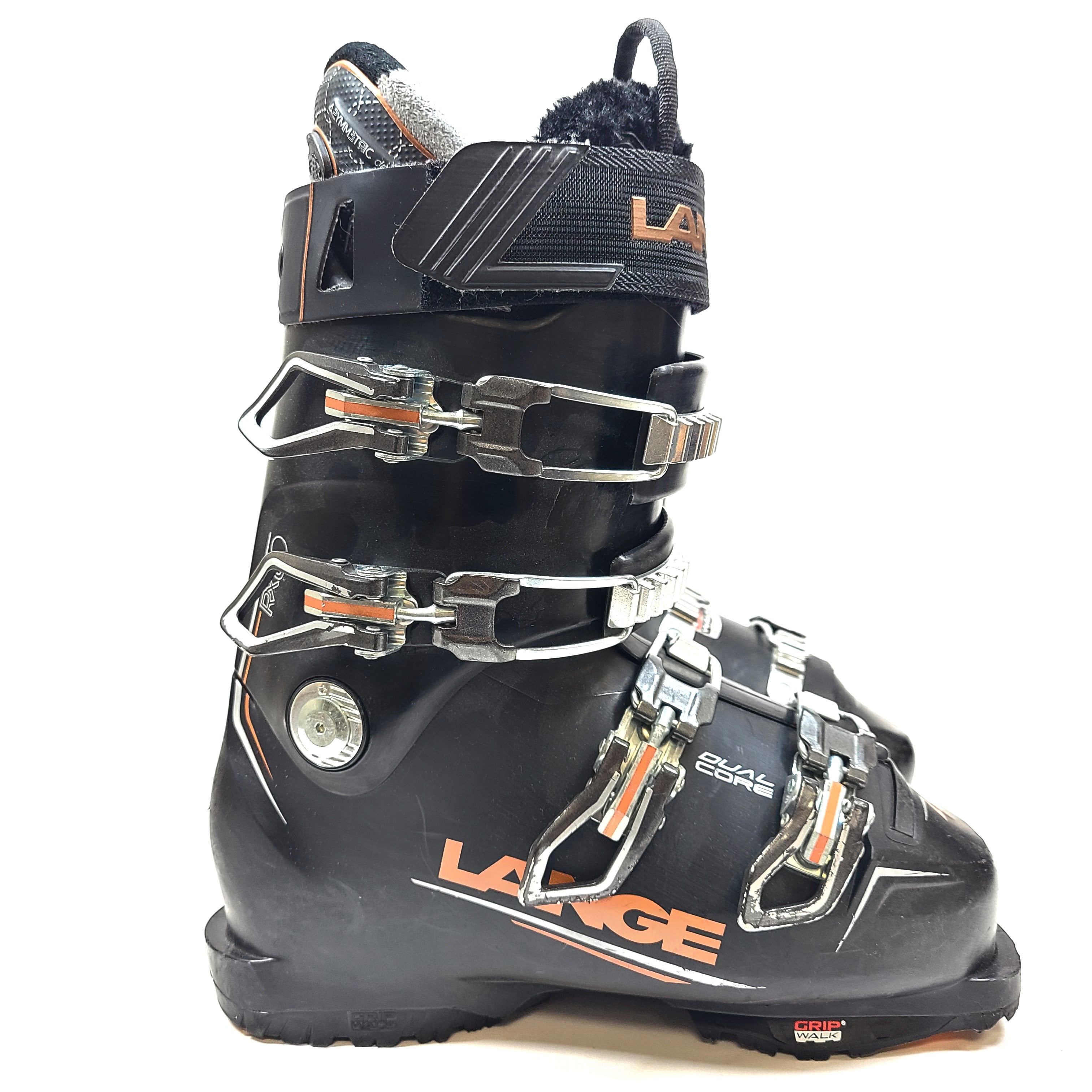 Lange Dual Core GripWalk ski boots in black, size 24-24.5 with 286 mm sole length.