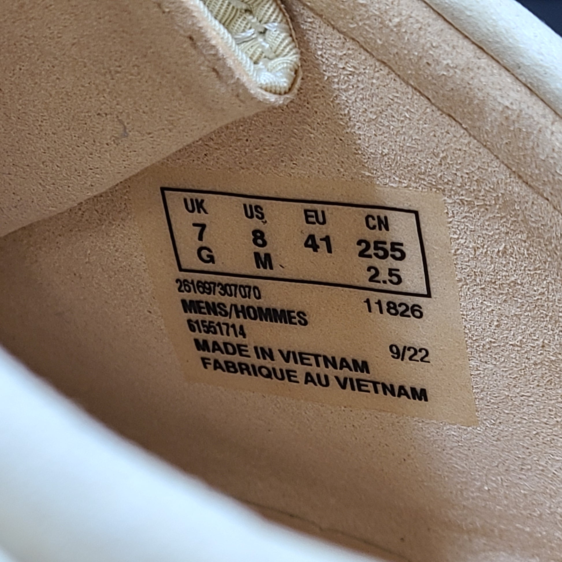 Clarks Originals Wallabees Quilted in cream with a moccasin-inspired silhouette sized US 8.
