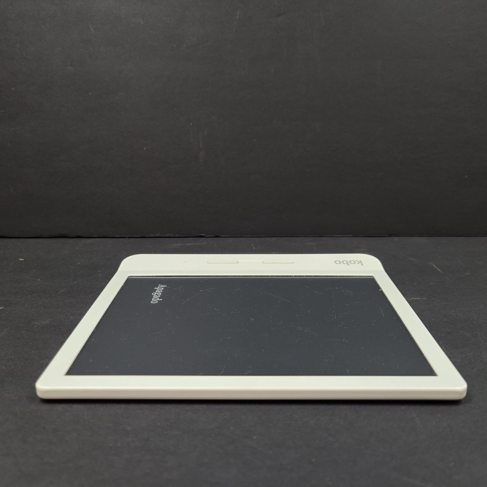 Kobo Libra H2O N873 - 8GB - Wi-Fi - 7in - eReader eBook Reader - White Grade D