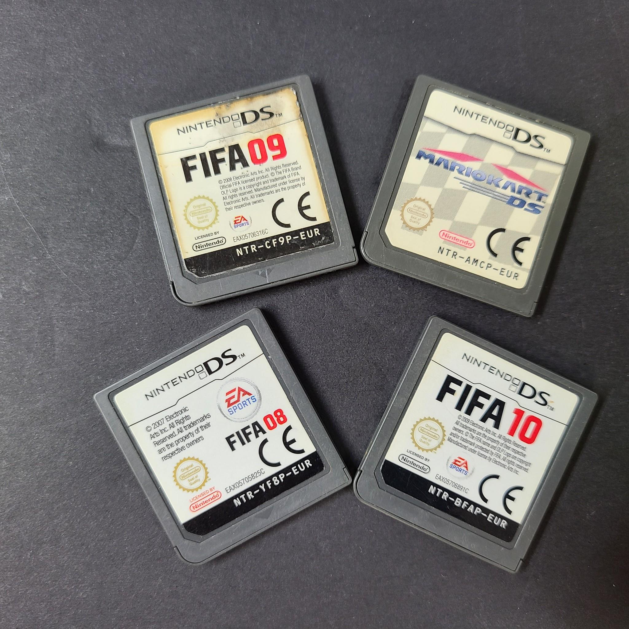 EURO Nintendo DS 4 x Game Bundle - Mariokart Fifa 08 09 10