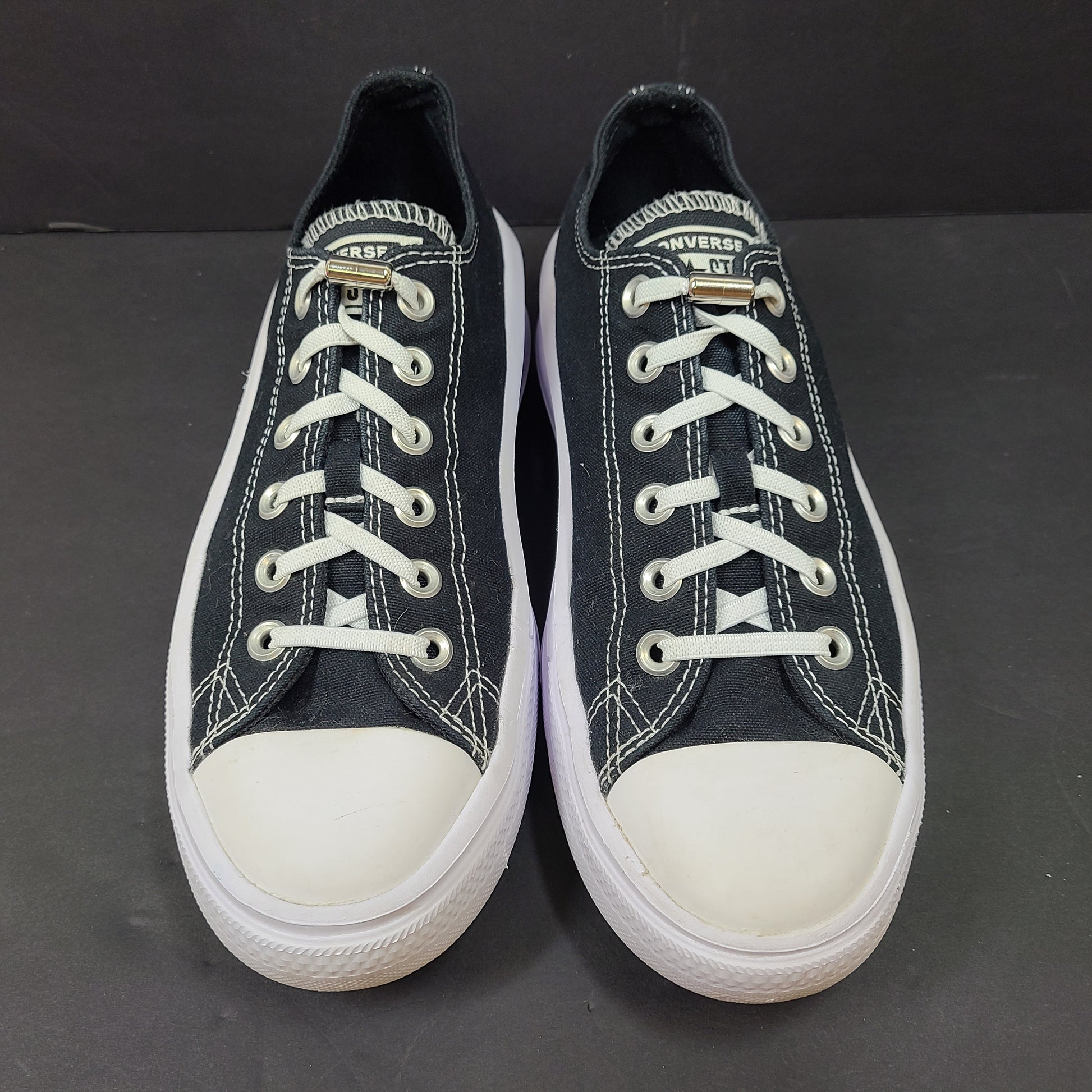 Black Converse Chuck Taylor All Star Move platform sneakers, size US 8.5, model 570256C.