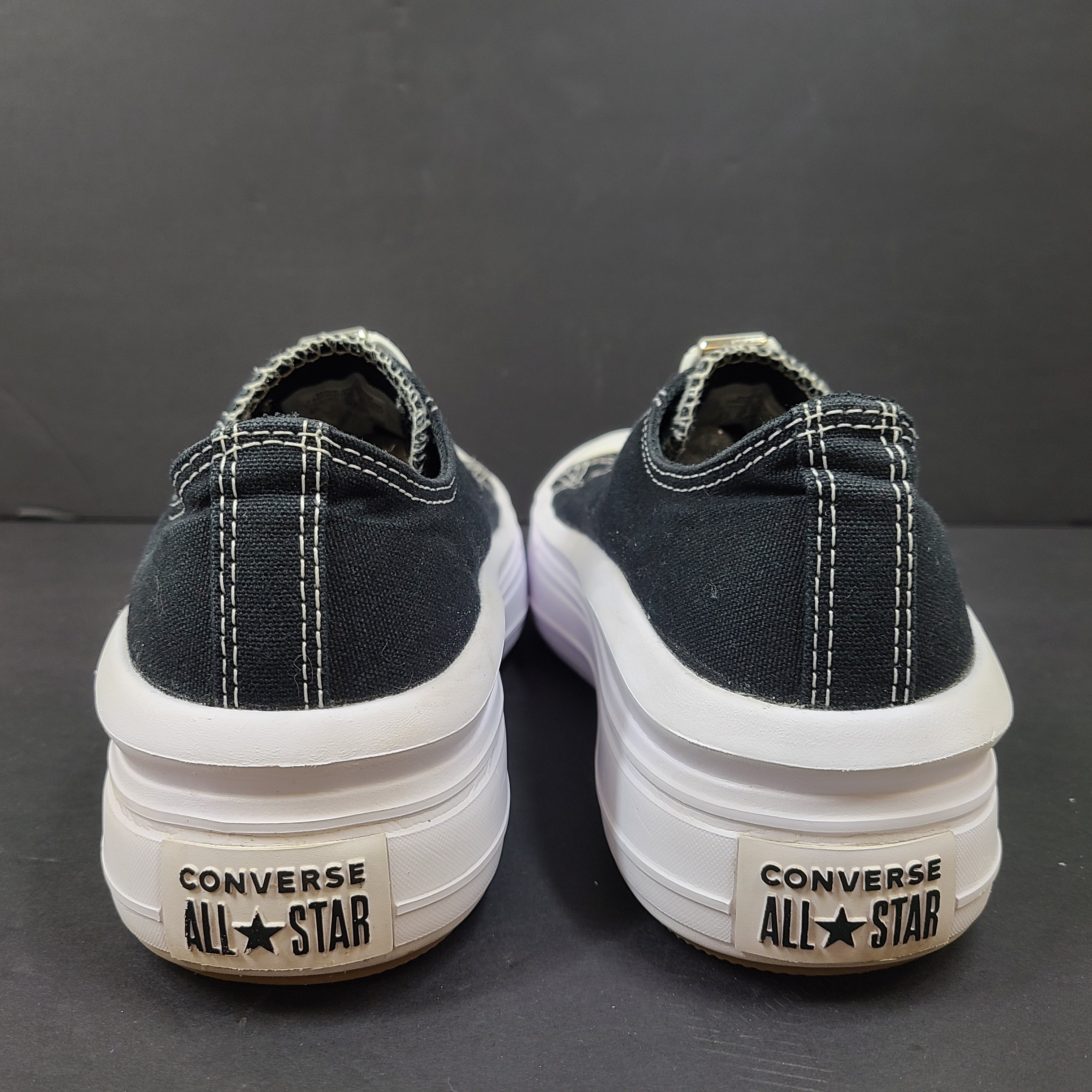 Black Converse Chuck Taylor All Star Move platform sneakers, size US 8.5, model 570256C.