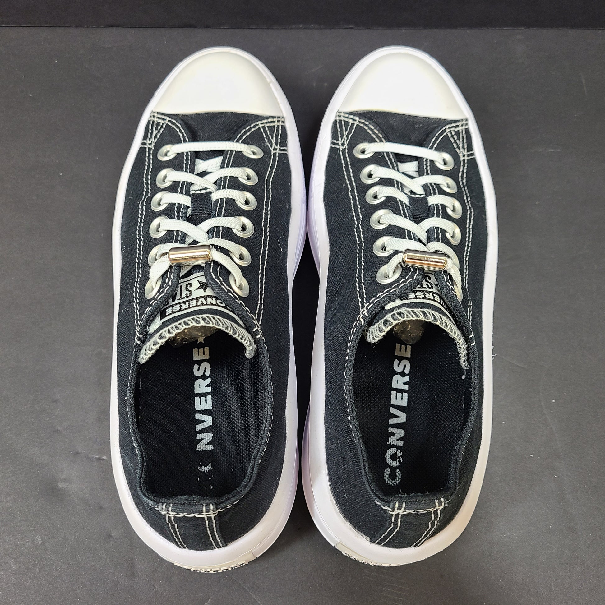 Black Converse Chuck Taylor All Star Move platform sneakers, size US 8.5, model 570256C.