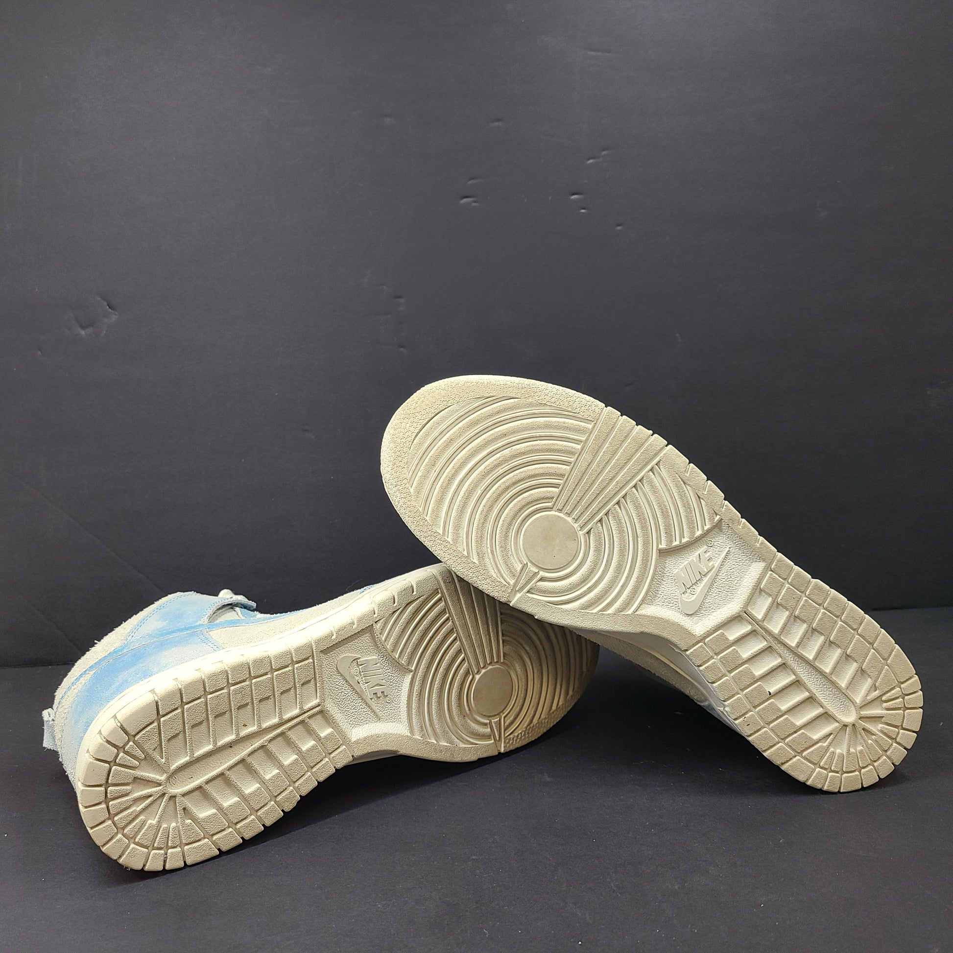 Nike Dunk High SE in Celestine Blue and Cream suede with a high-top silhouette in UK size 6.