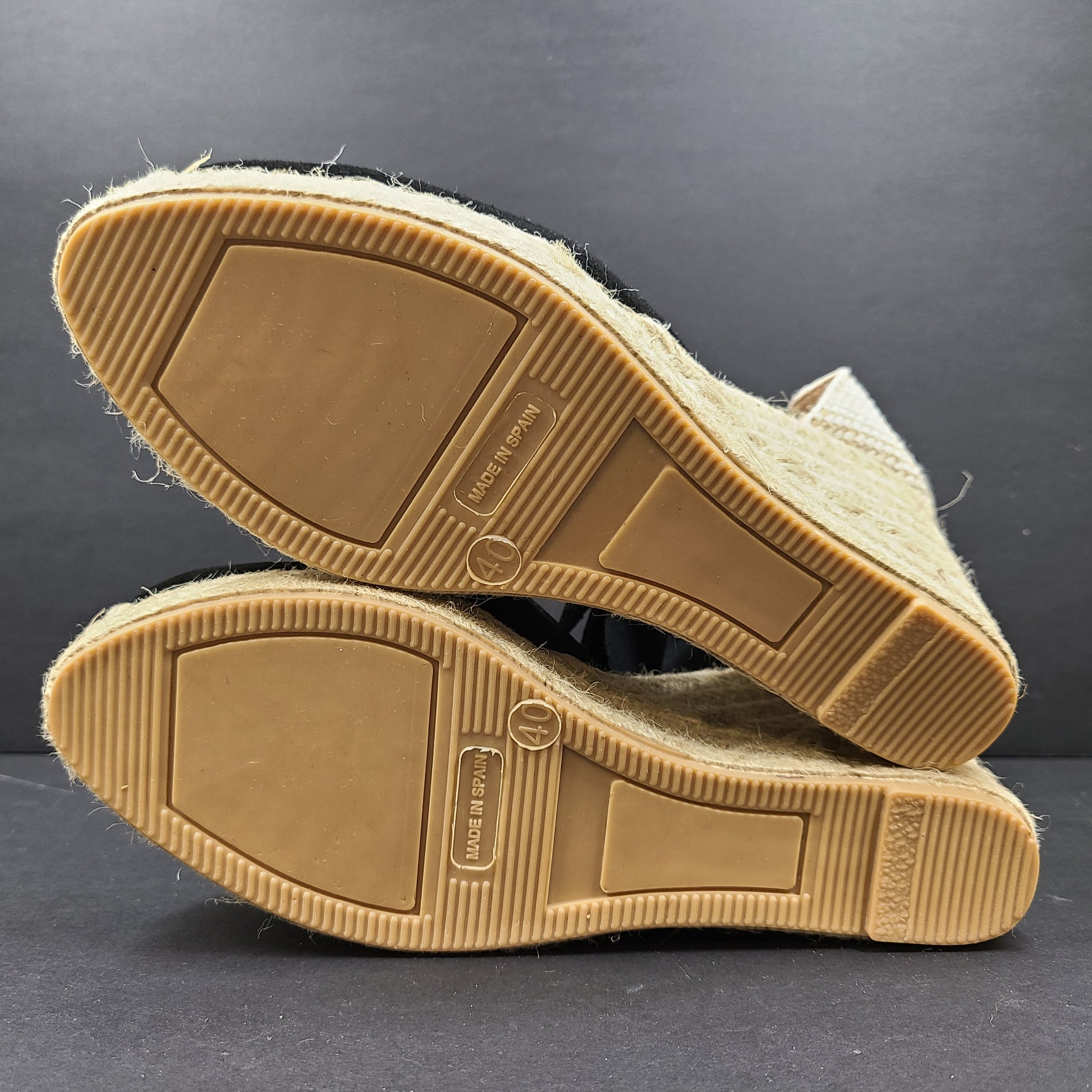 Black and beige Ted Baker Gia espadrille wedge sandals in women's EU 40, made in Spain.