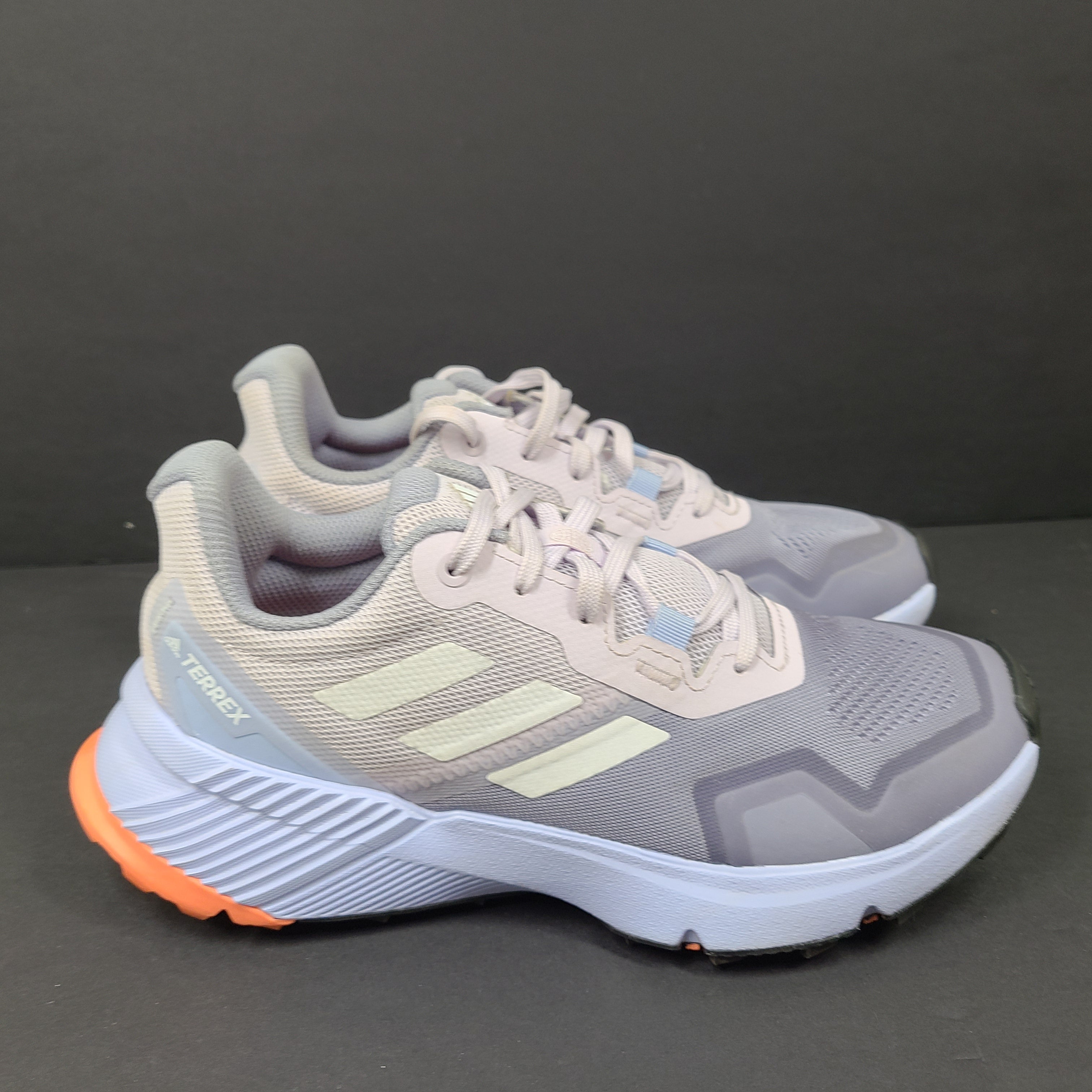 Adidas Terrex HR1190 women's trail running shoes in gray, orange and light blue, size US 5.5.