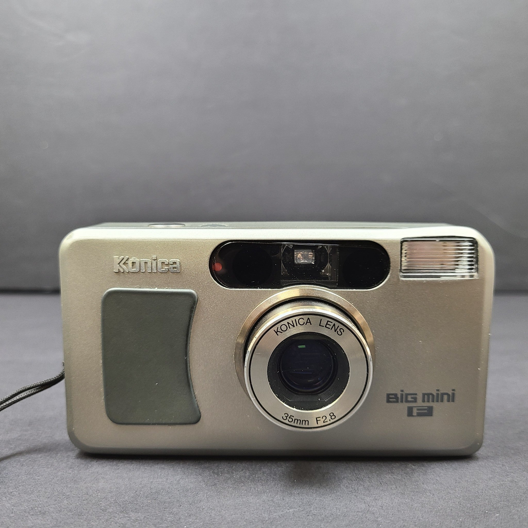 Konica Big Mini F 35mm Point & Shoot Film Camera Silver Works Great
